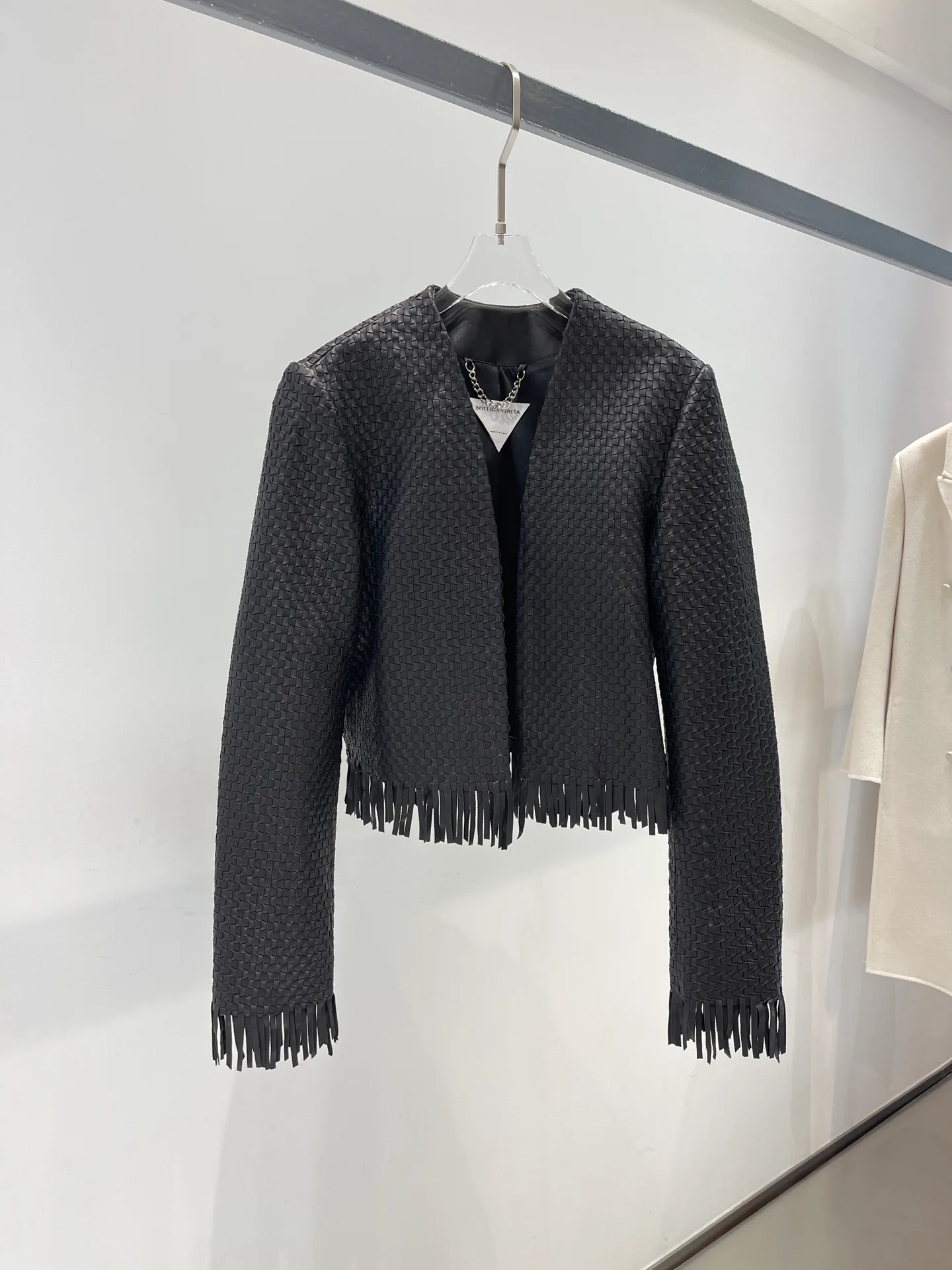 Кожаные Куртки И Дублёнки Женские Bottega Veneta 11759411