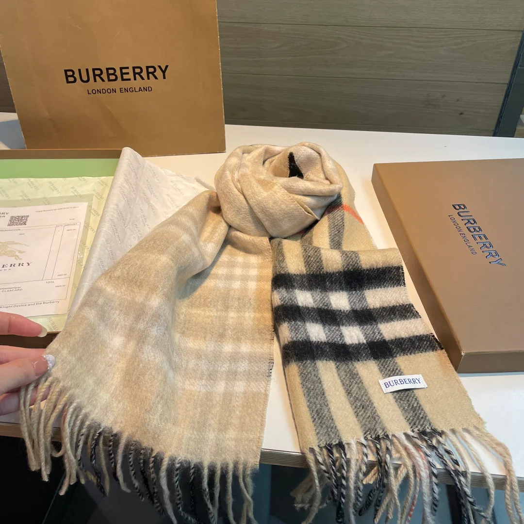 Шарфы Burberry 463886