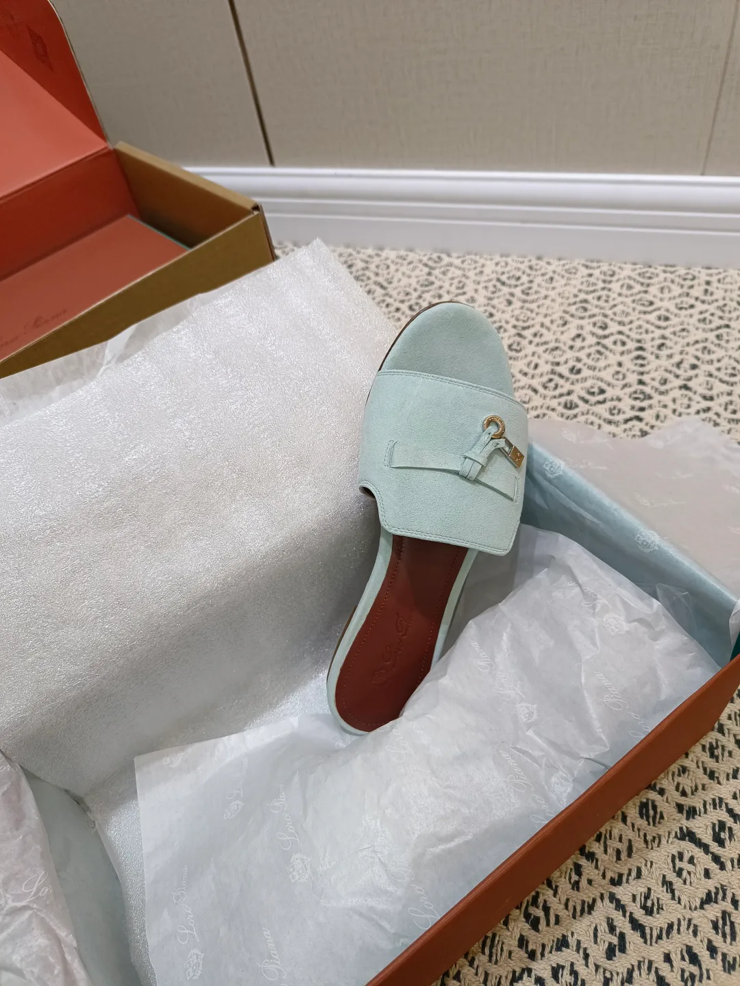 Шлепанцы Женские Loro Piana 8409