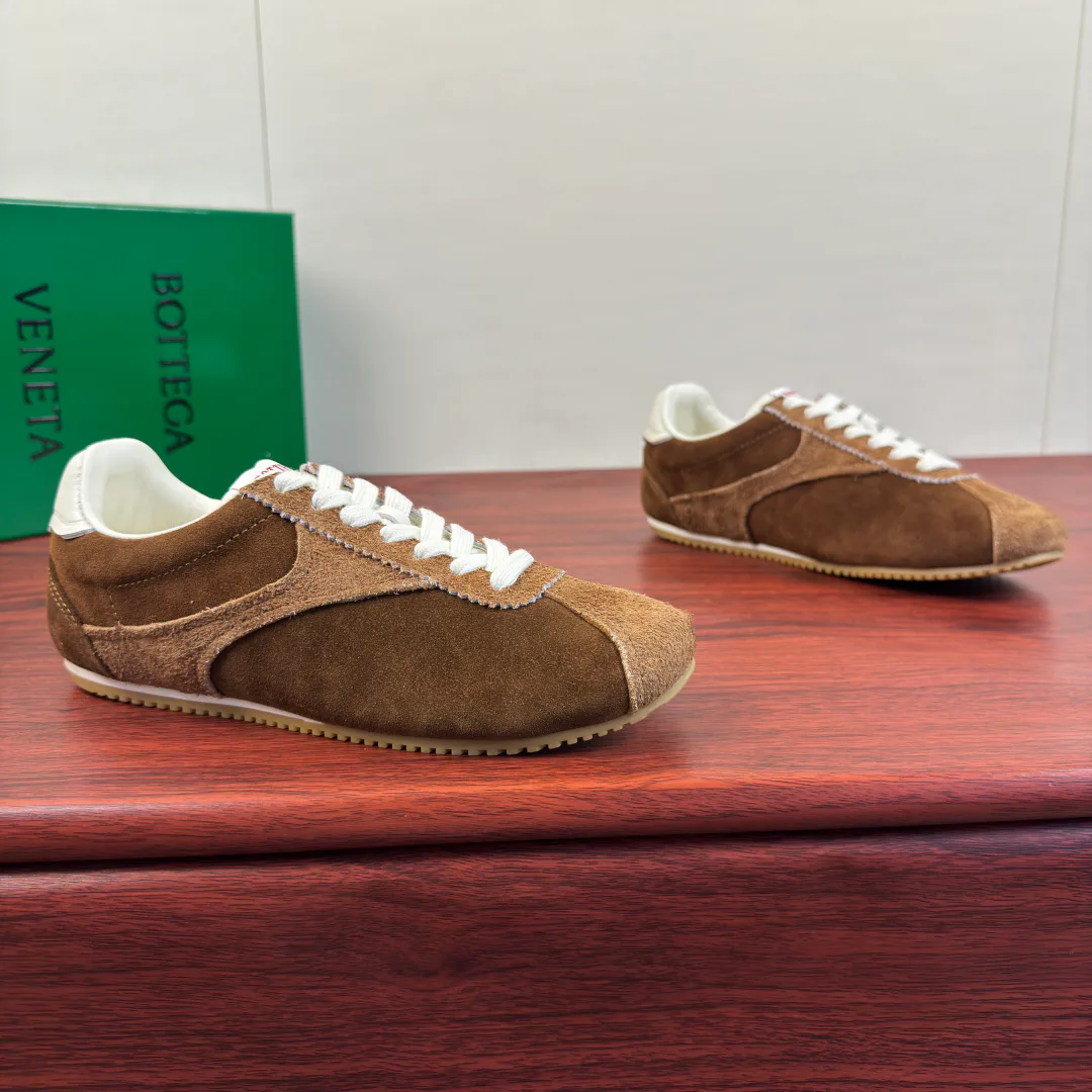 Кроссовки Женские Bottega Veneta 19241769