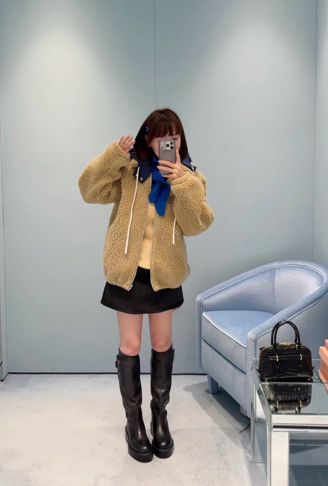 Куртки И Пуховики Женские Miu Miu 19136610