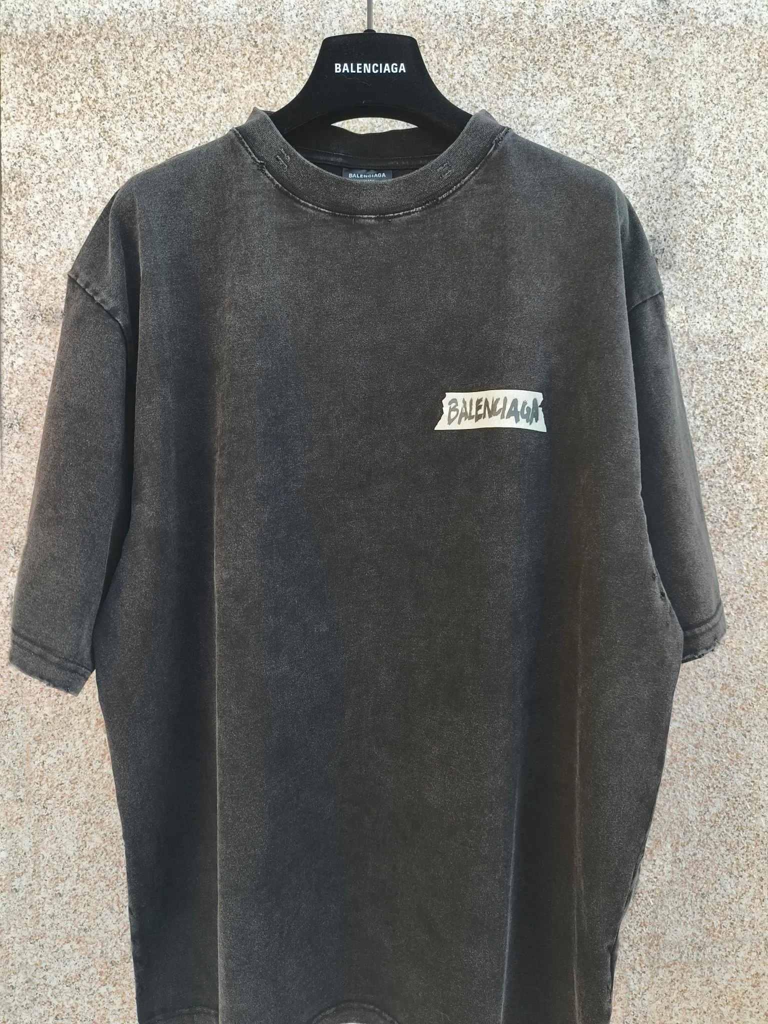 Футболки Женские Balenciaga 550261