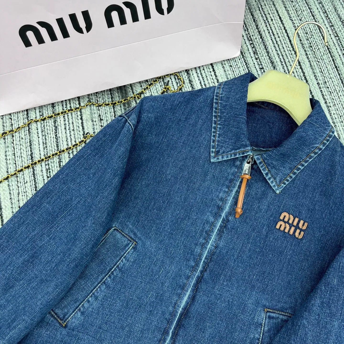 Куртки И Пуховики Женские Miu Miu 23354
