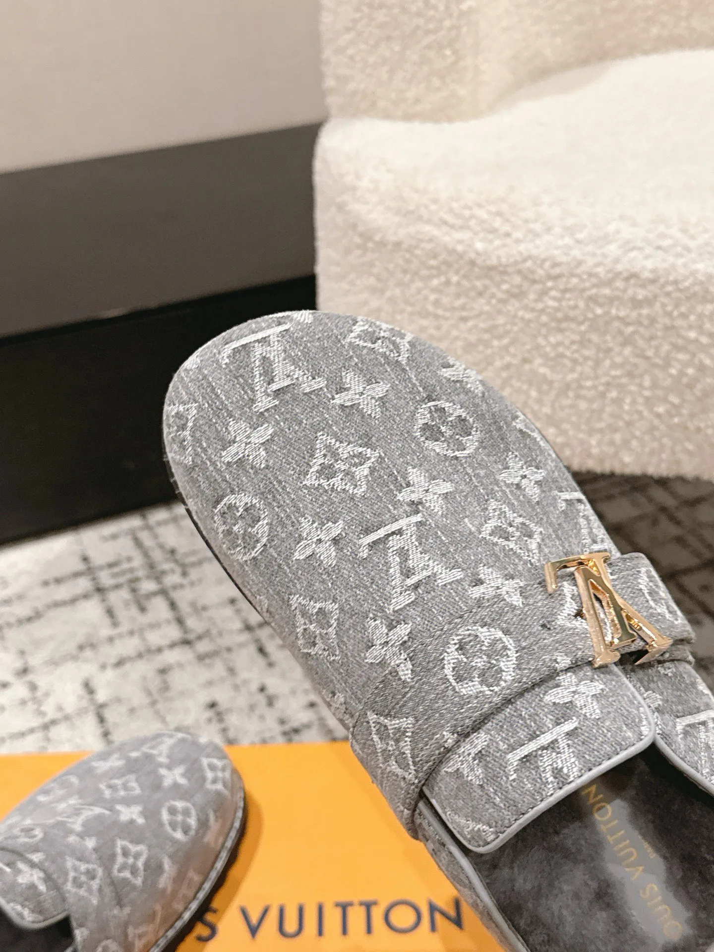 Мюли И Сабо Женские Louis Vuitton 144993