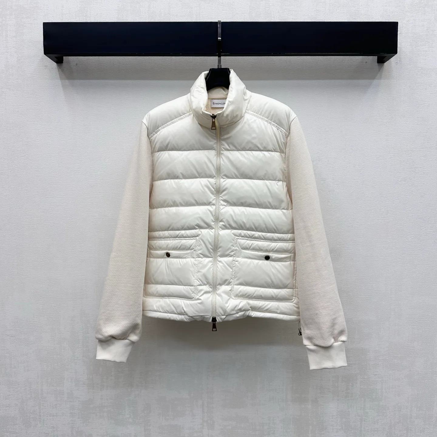 Куртки И Пуховики Женские Moncler 18141497