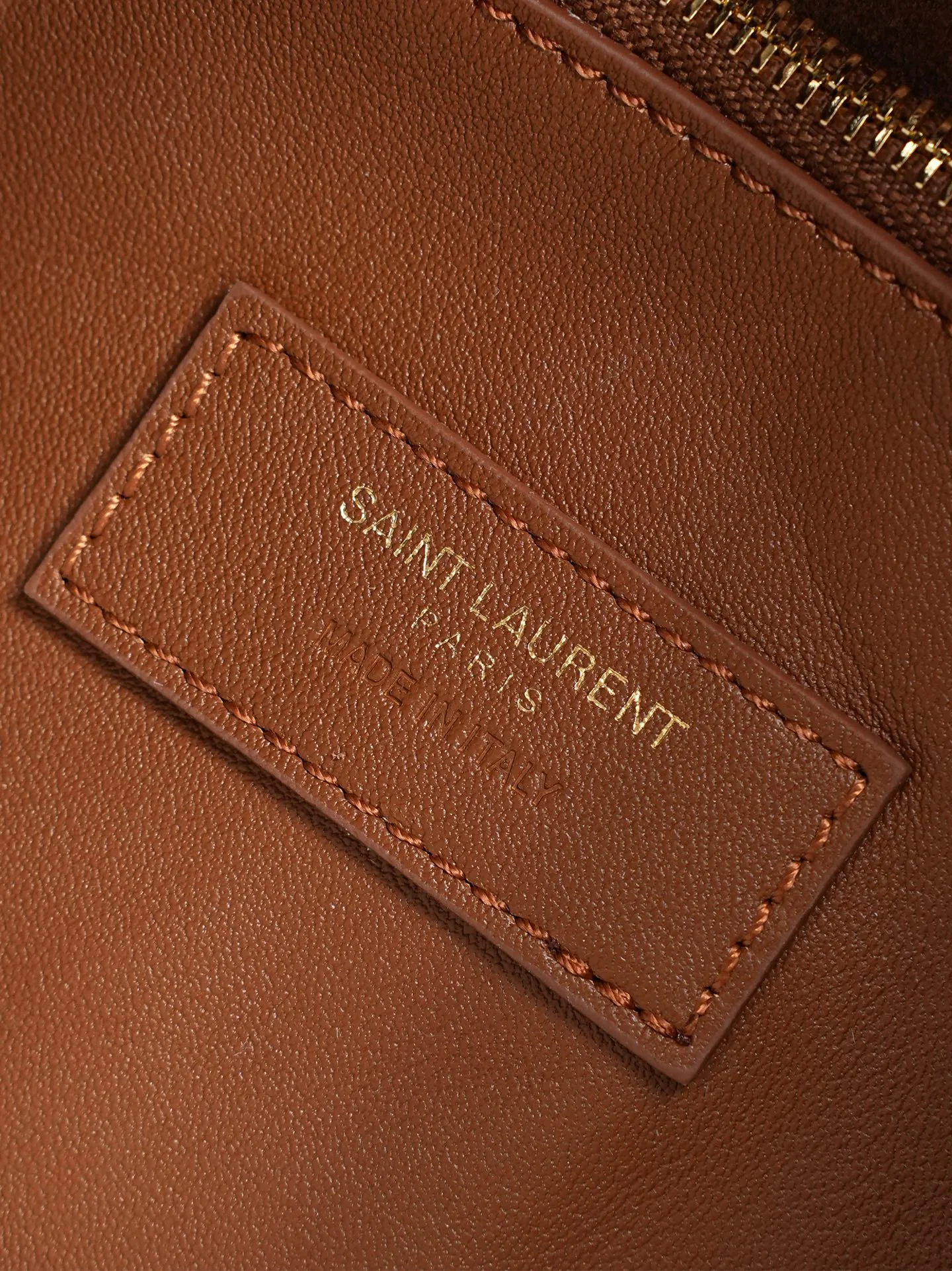 Классические Сумки Женские Saint Laurent 18004331