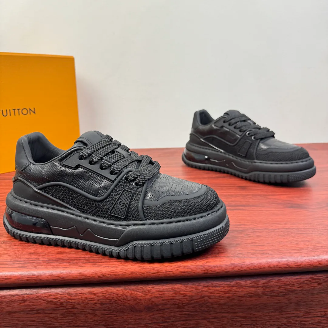 Кроссовки Мужские Louis Vuitton 11393454