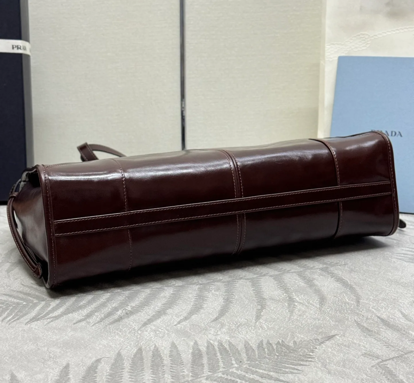 Классические Сумки Женские Prada 11462545