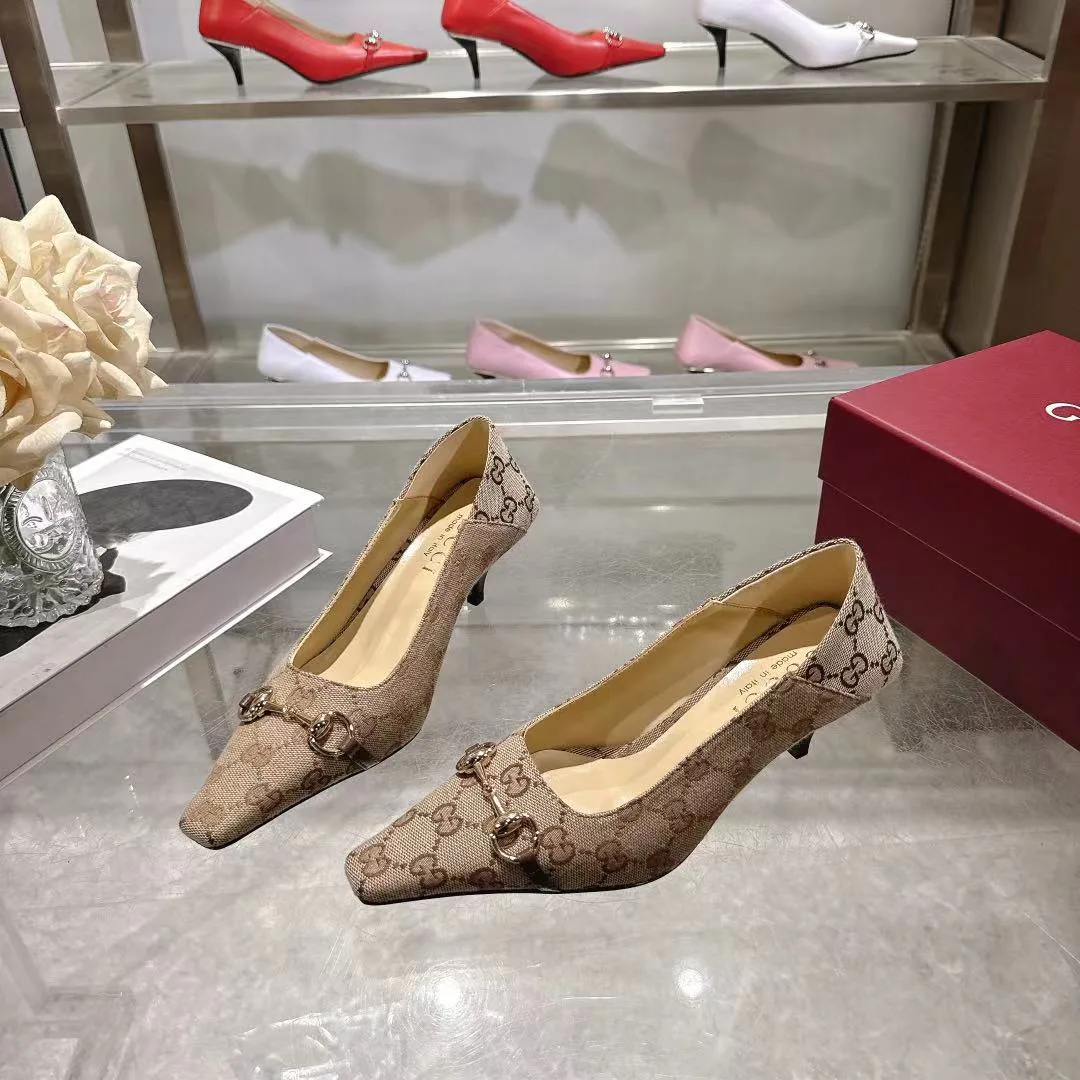 Туфли Женские Gucci 18034744