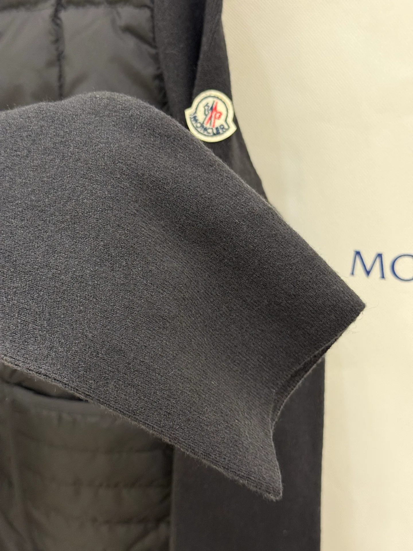 Куртки И Пуховики Женские Moncler 18825207