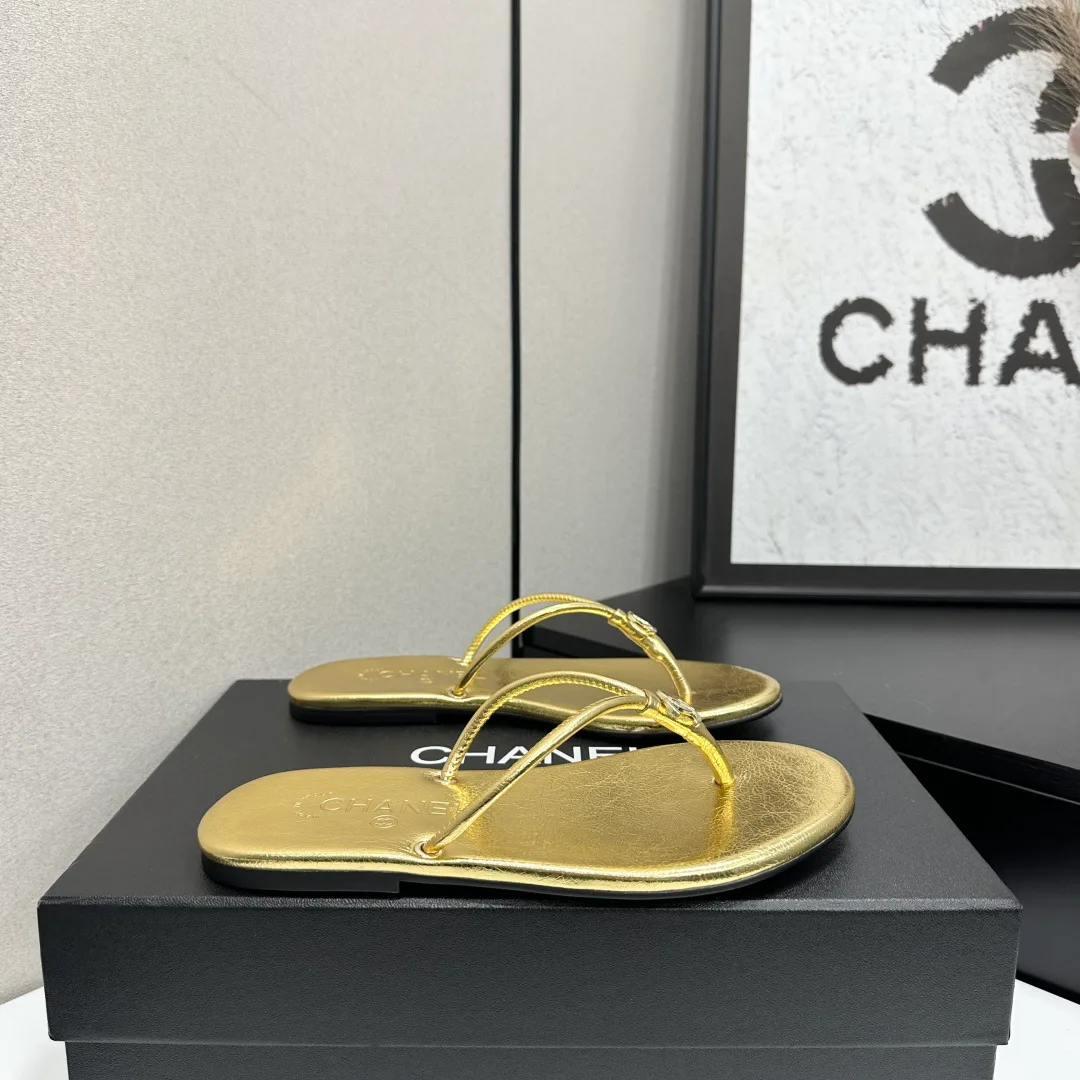 Шлепанцы Женские Chanel 11621170