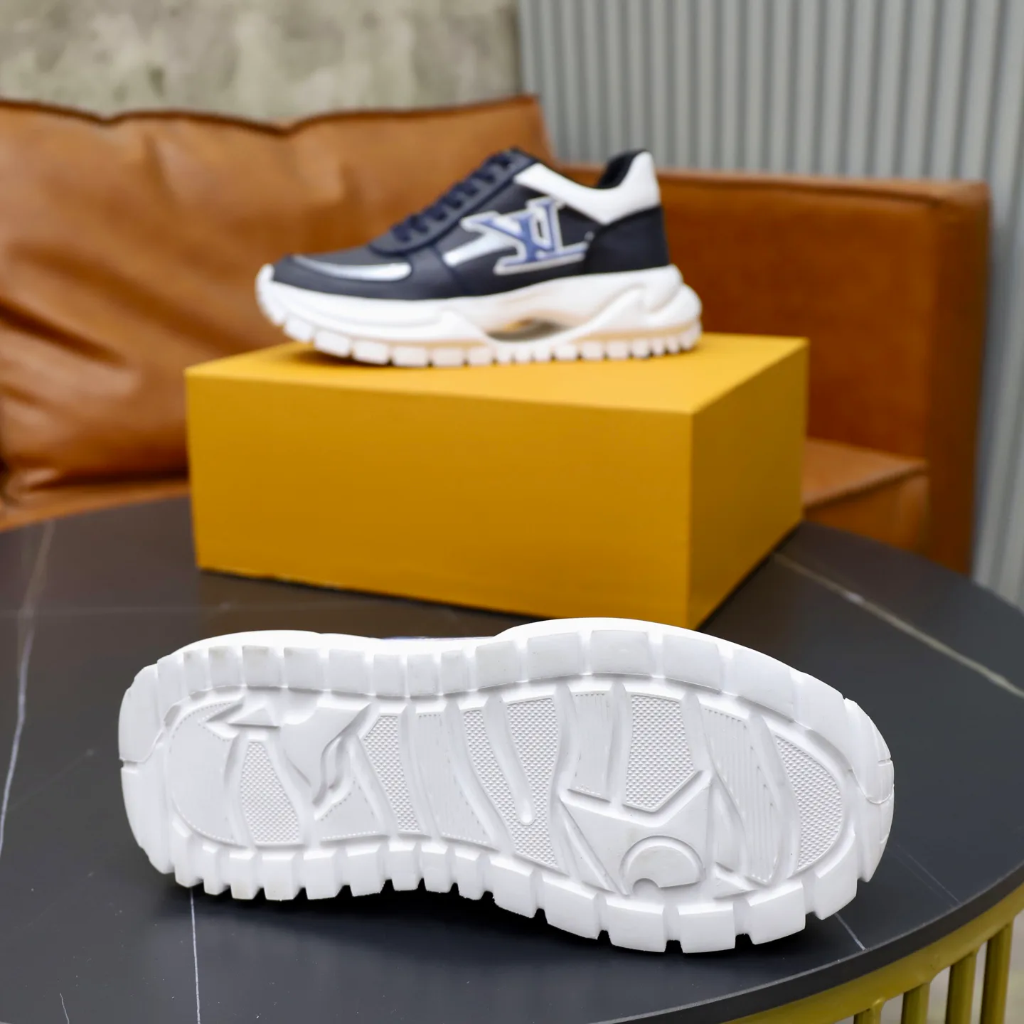 Кроссовки Мужские Louis Vuitton 848773