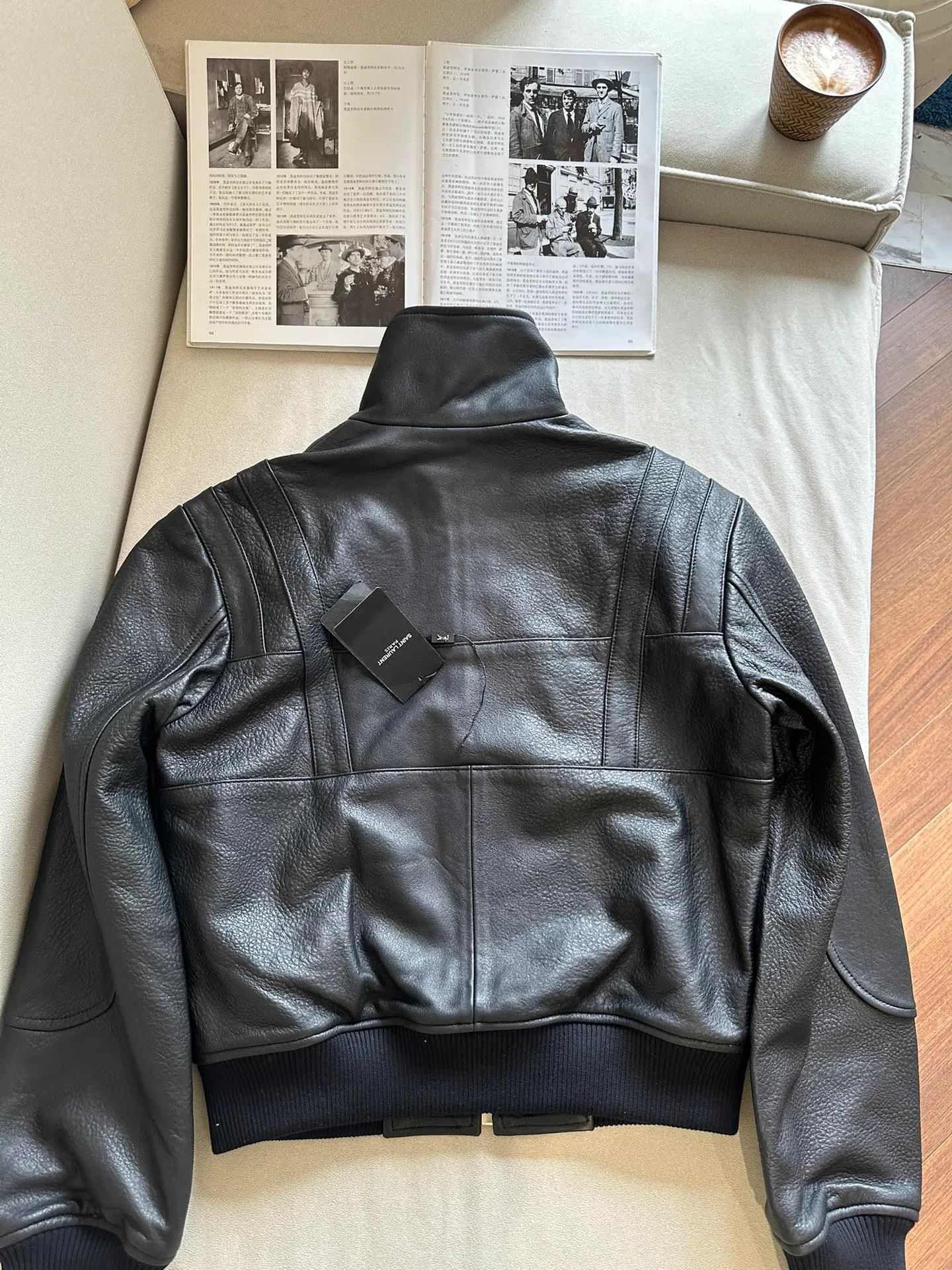 Кожаные Куртки И Дублёнки Женские Saint Laurent 11518167