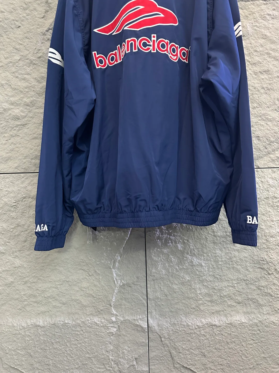 Куртки И Пуховики Женские Balenciaga 11538805