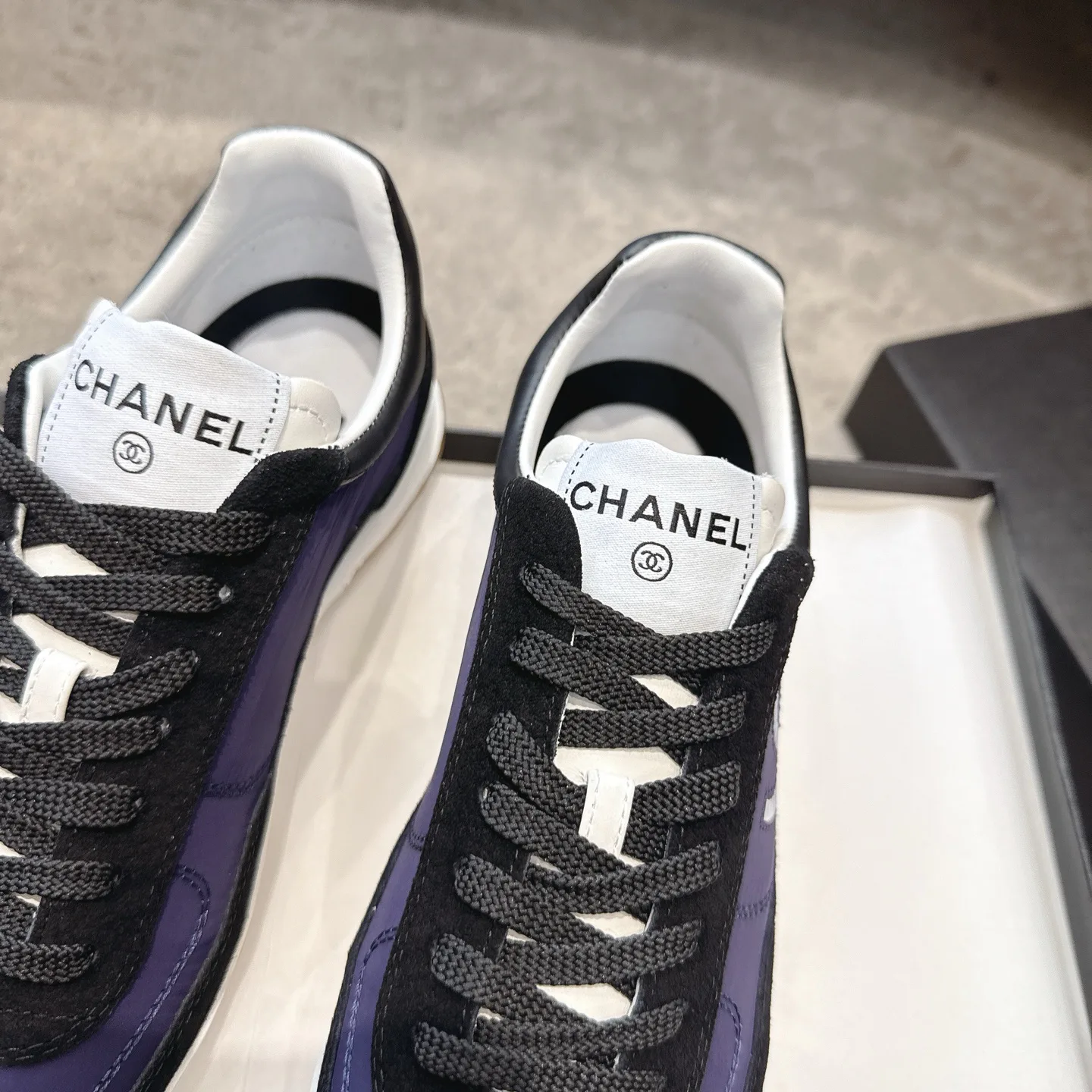 Кроссовки Женские Chanel 5024342