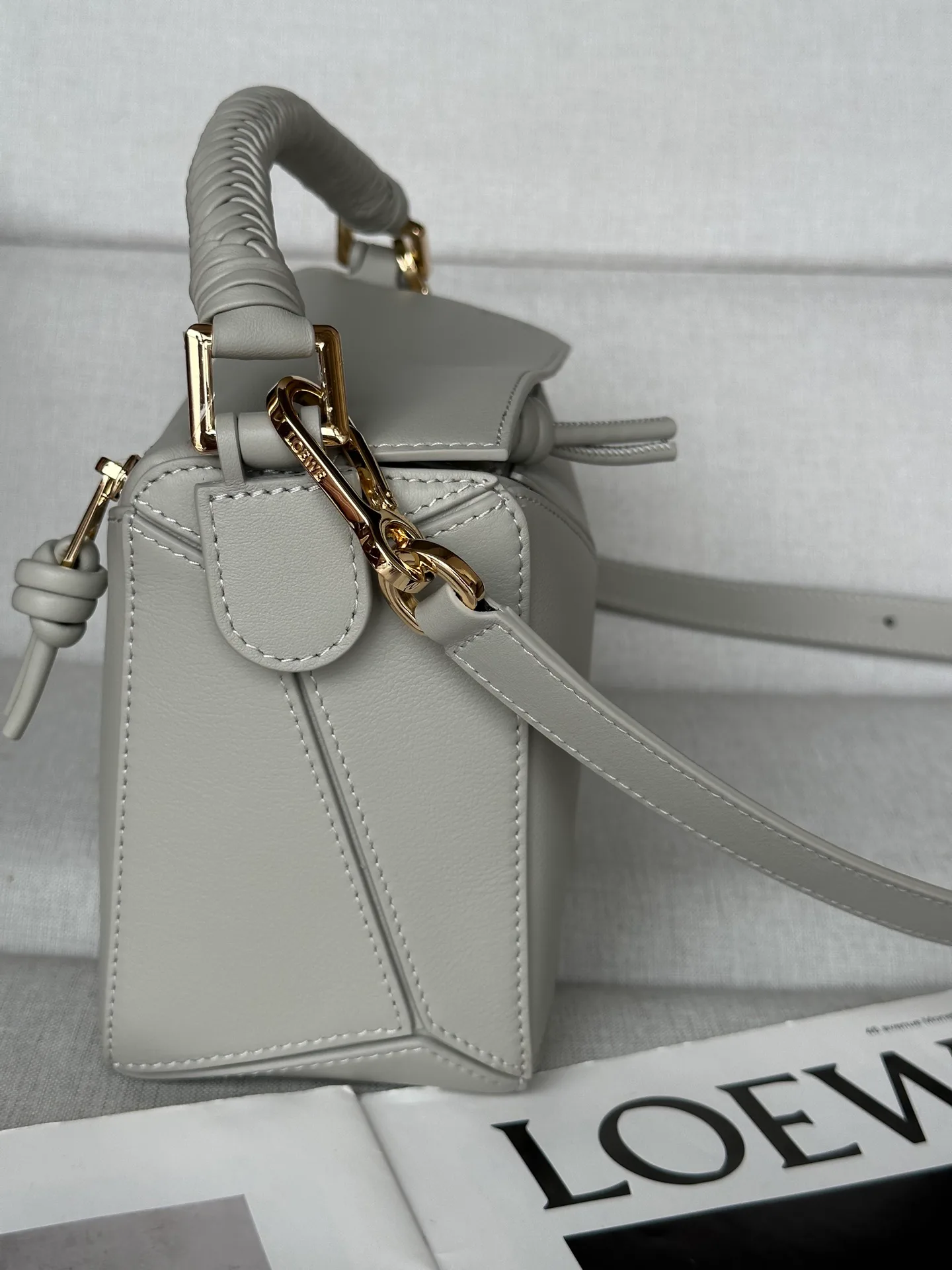 Классические Сумки Женские Loewe 1889756