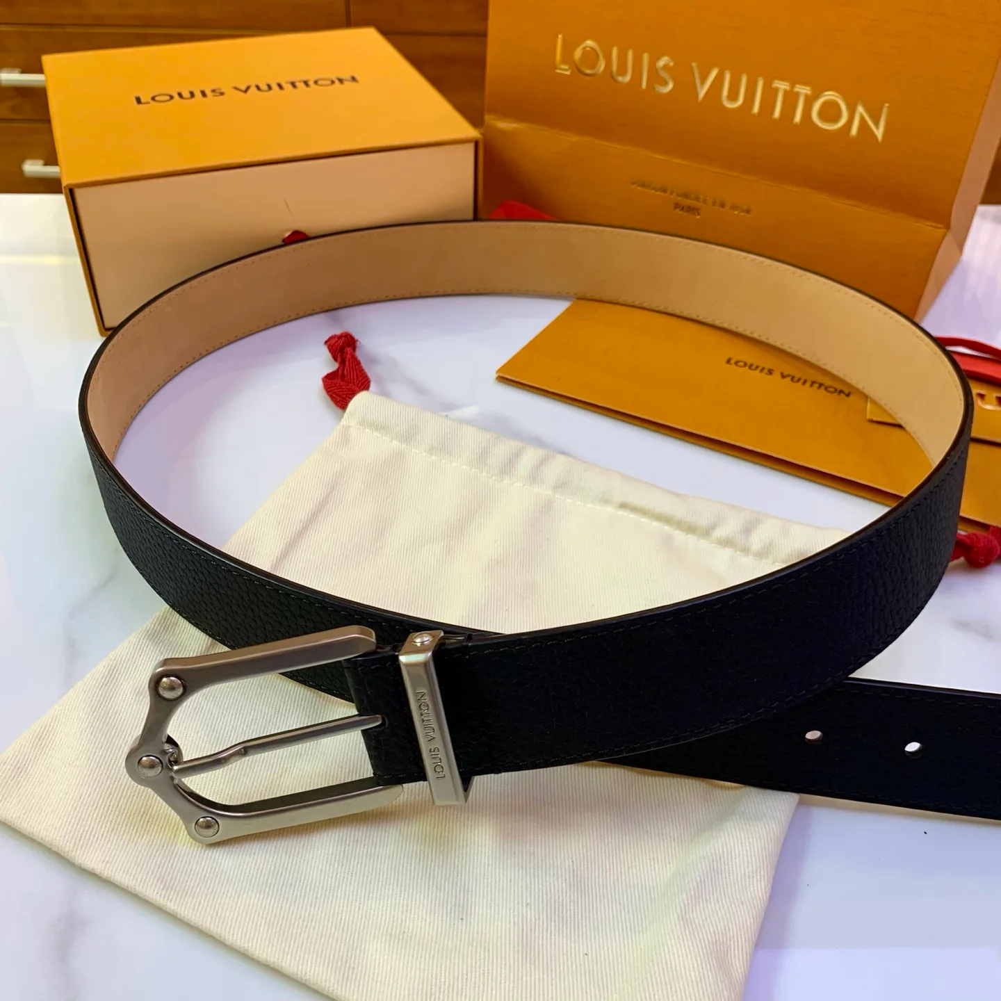 Ремни Louis Vuitton 17638917