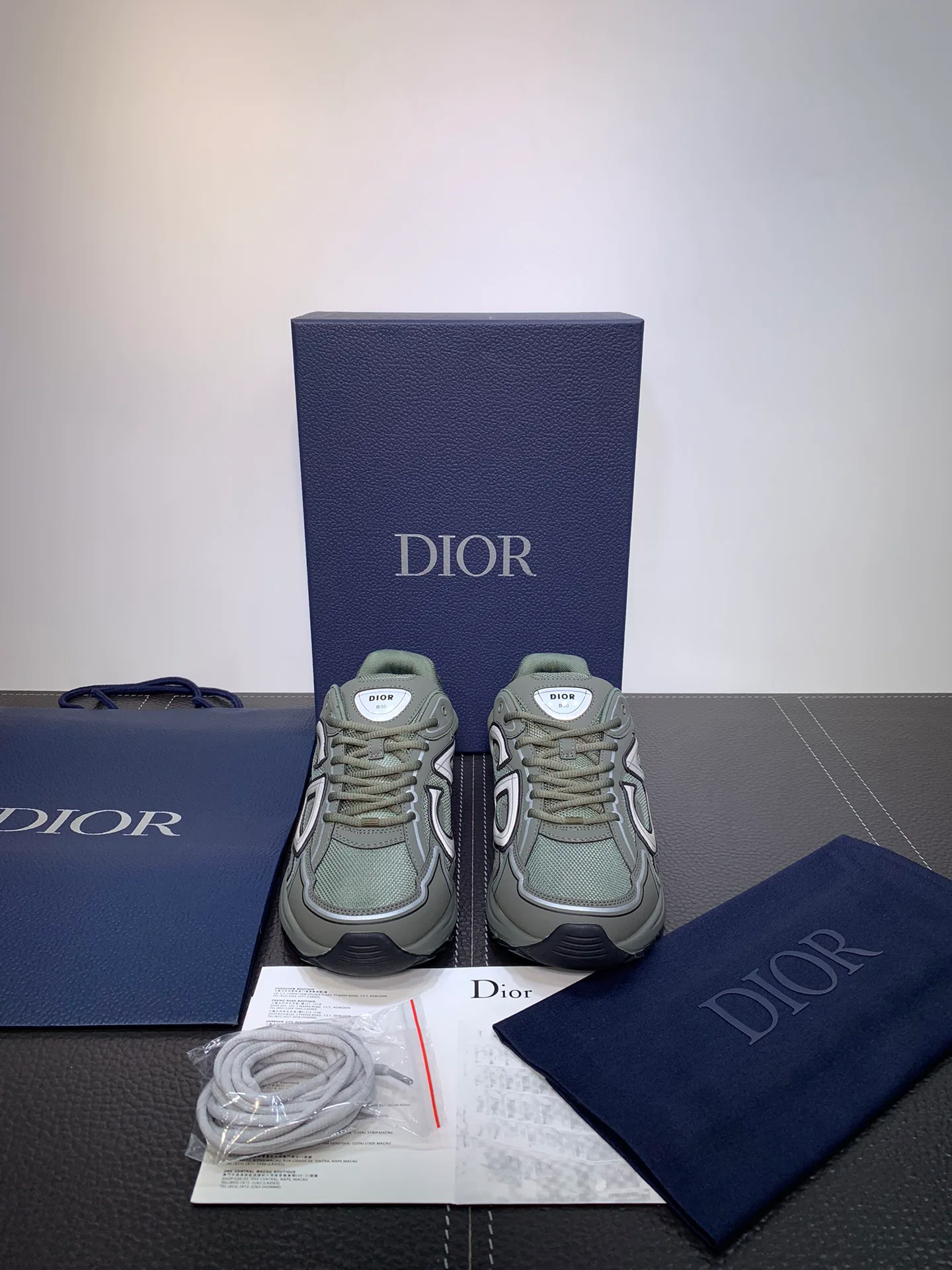 Кроссовки Женские Christian Dior 11617816