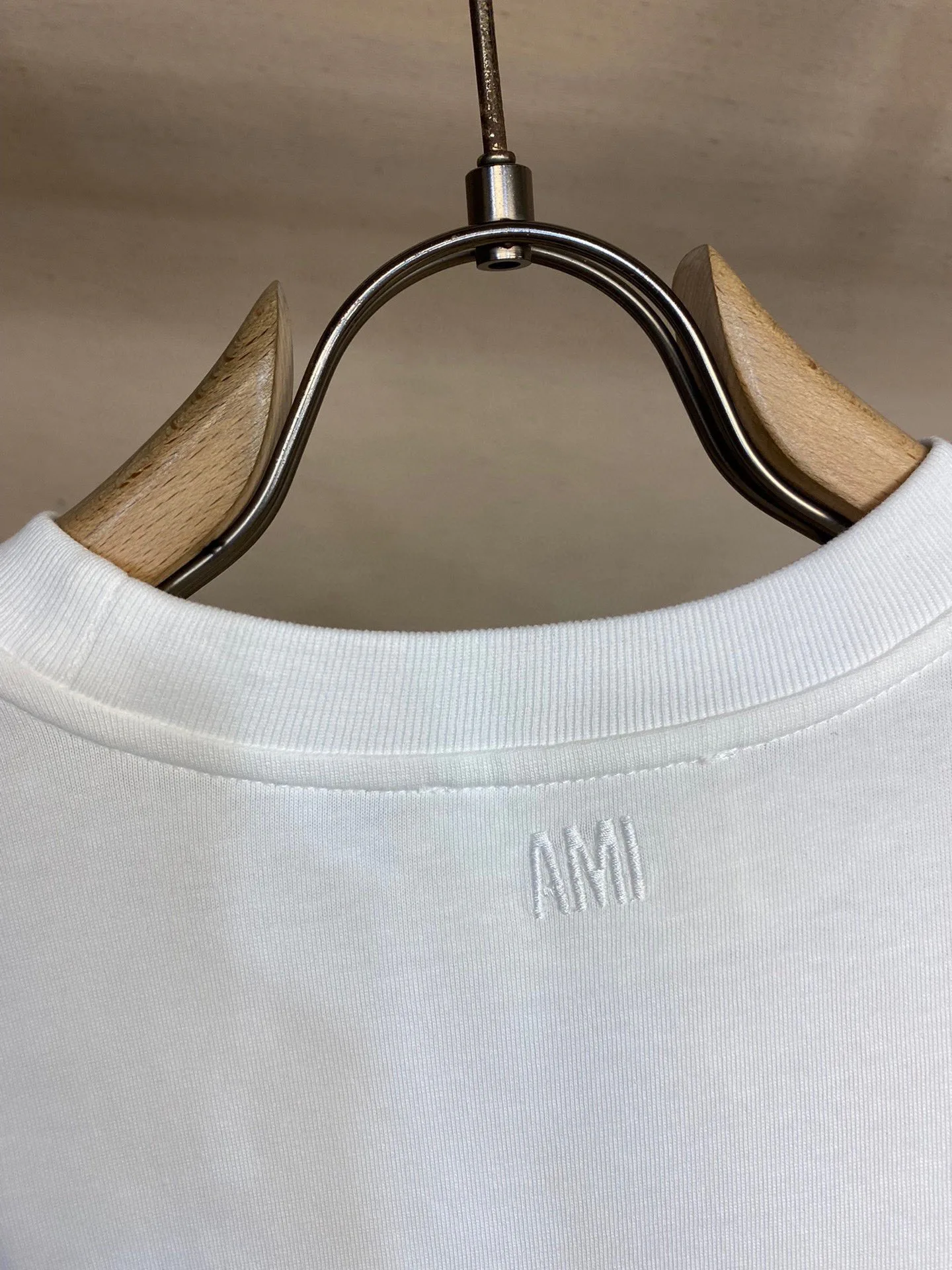 Футболки Женские Ami Paris 859137