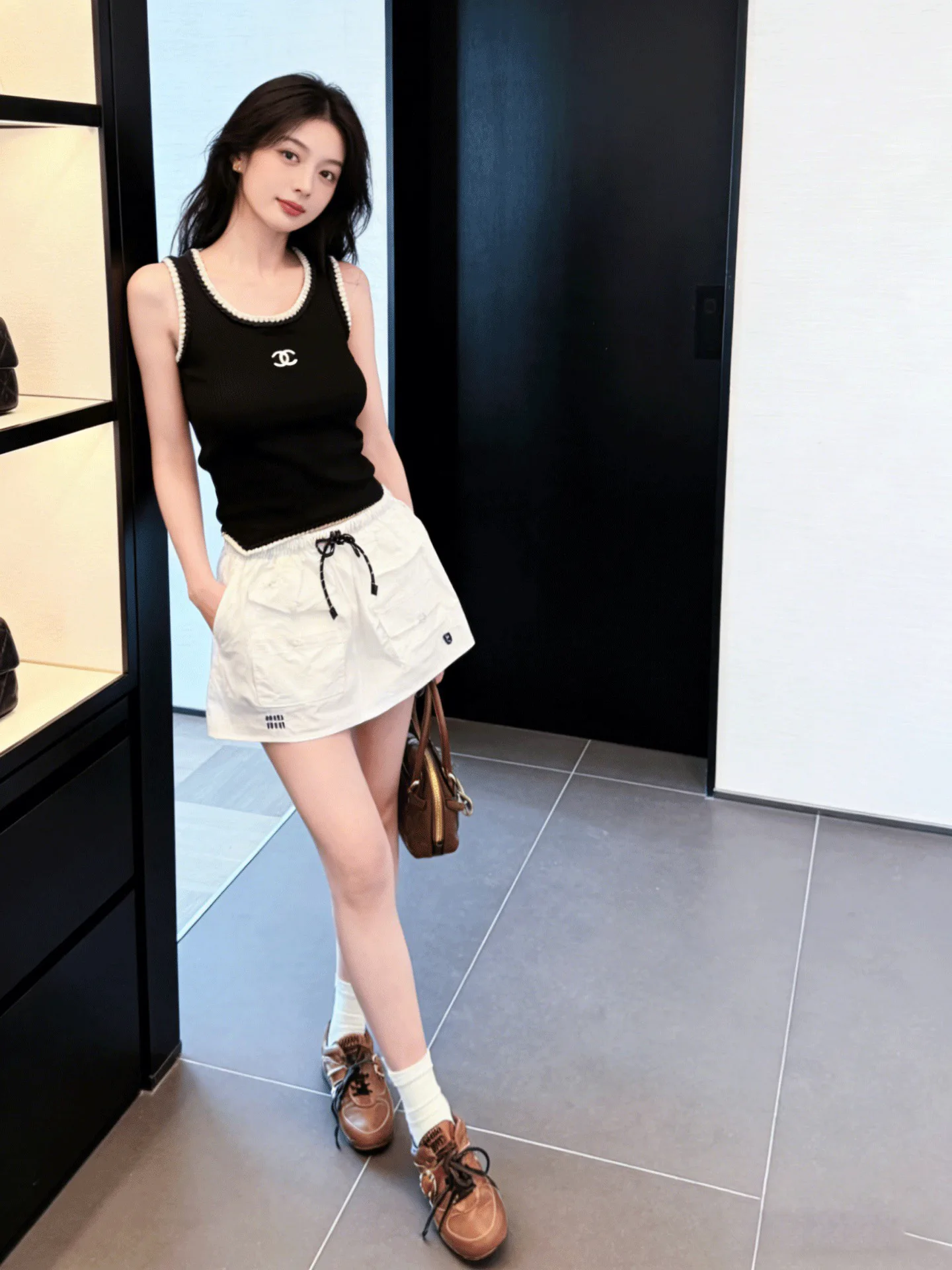 Жилеты Женские Chanel 11563823