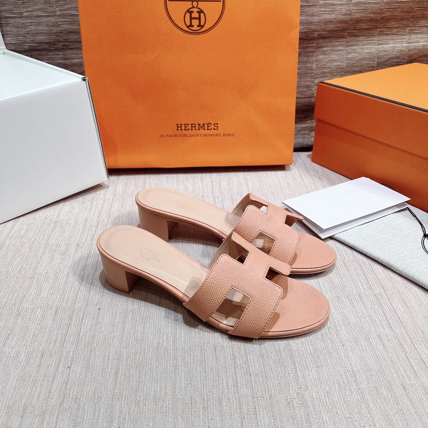 Босоножки Женские Hermes 17749533