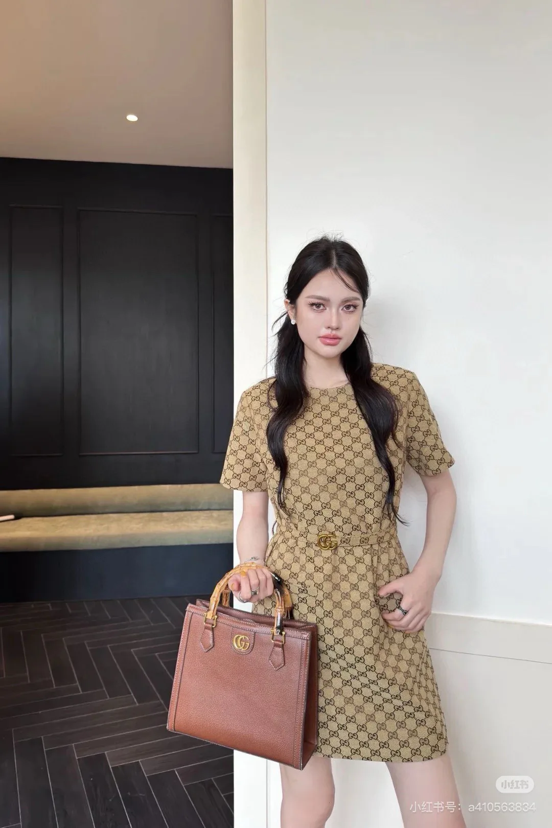 Платья Женские Gucci 3595