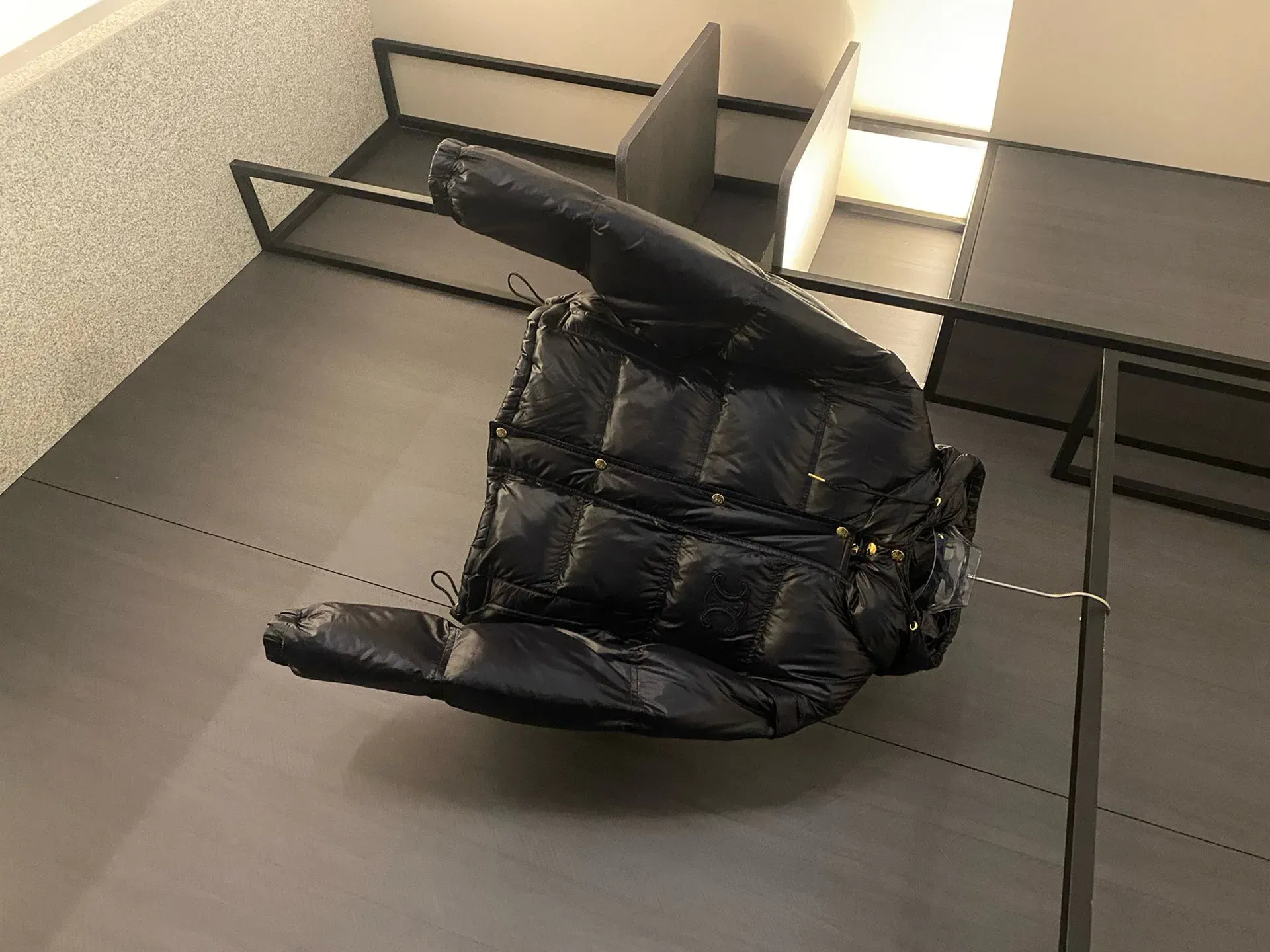 Куртки Женские Salvatore Ferragamo 3522