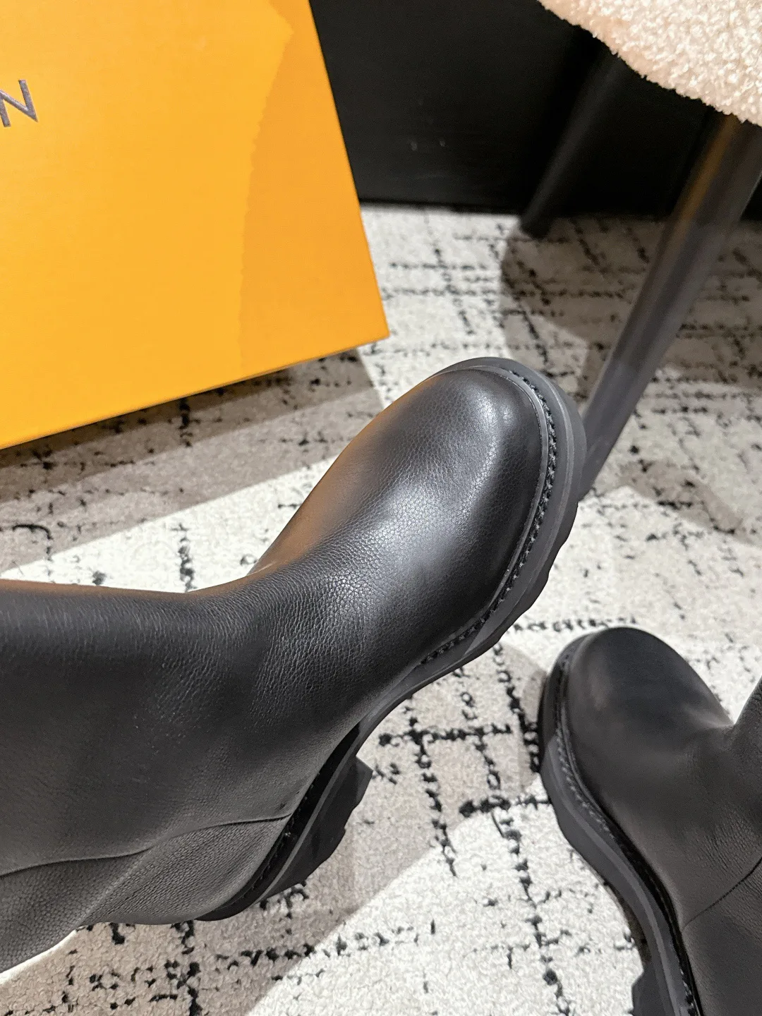 Сапоги Женские Louis Vuitton 218260