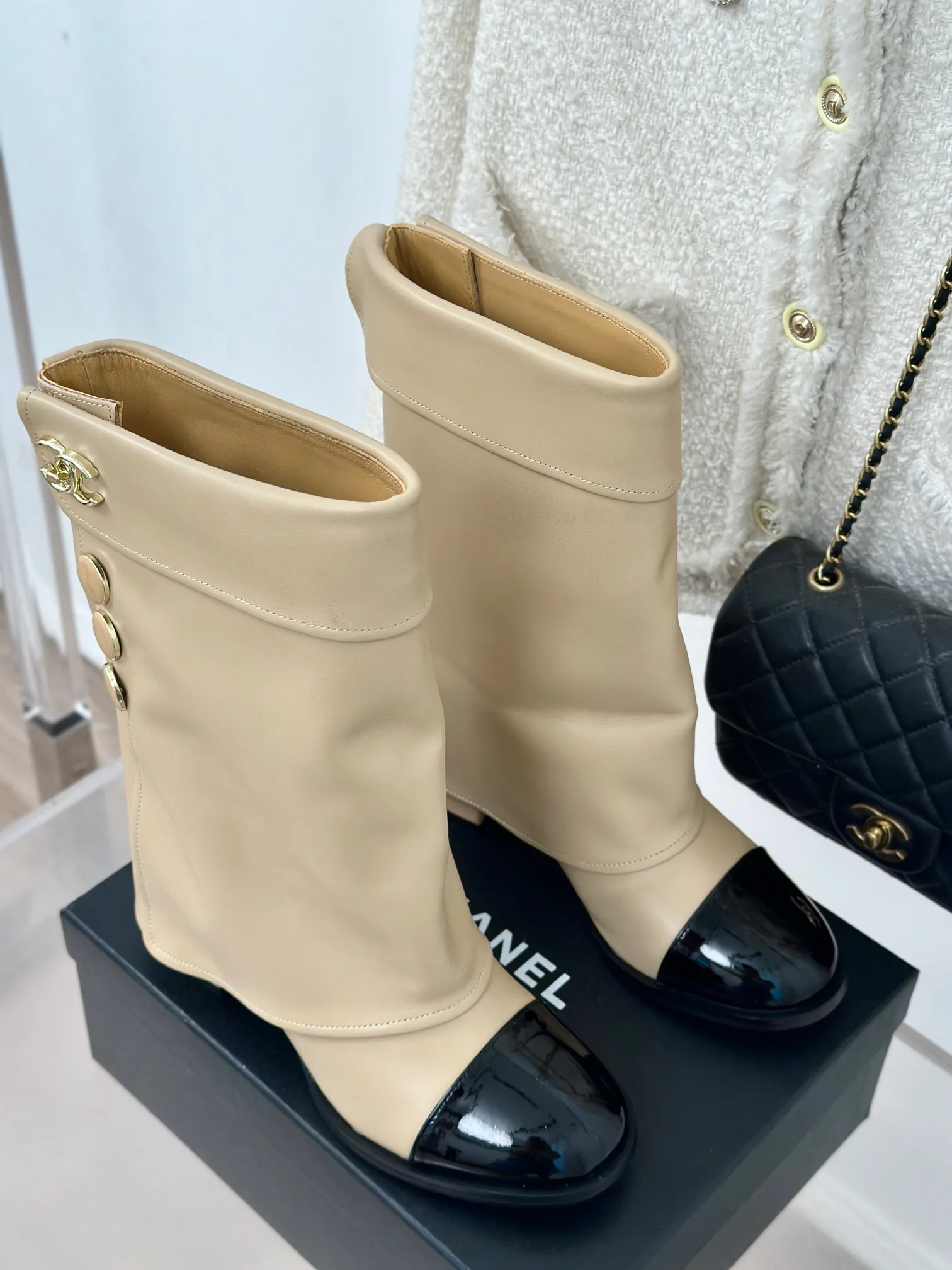 Сапоги Женские Chanel 18154389