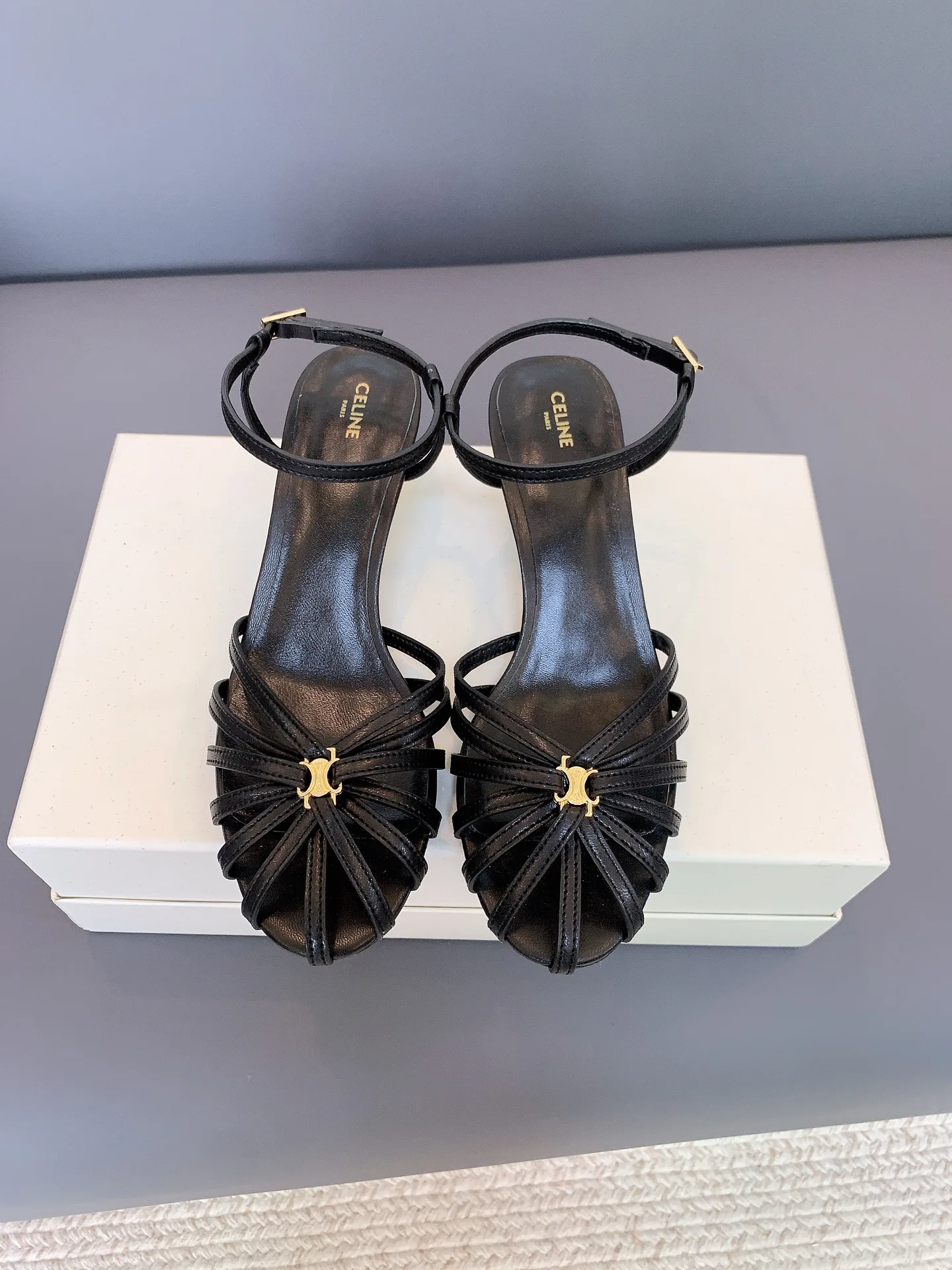 Босоножки Женские Celine 17479009