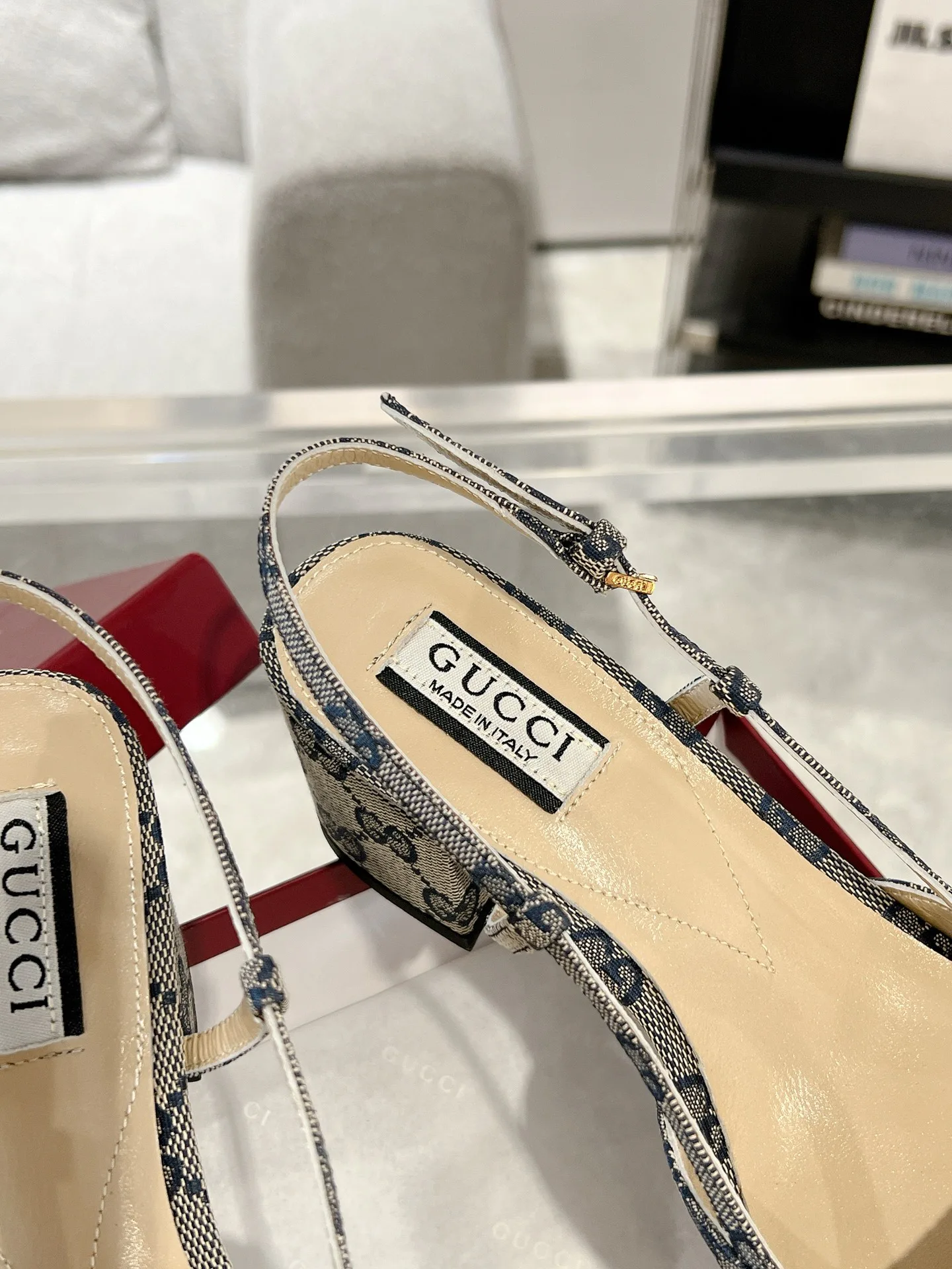 Туфли Женские Gucci 299644