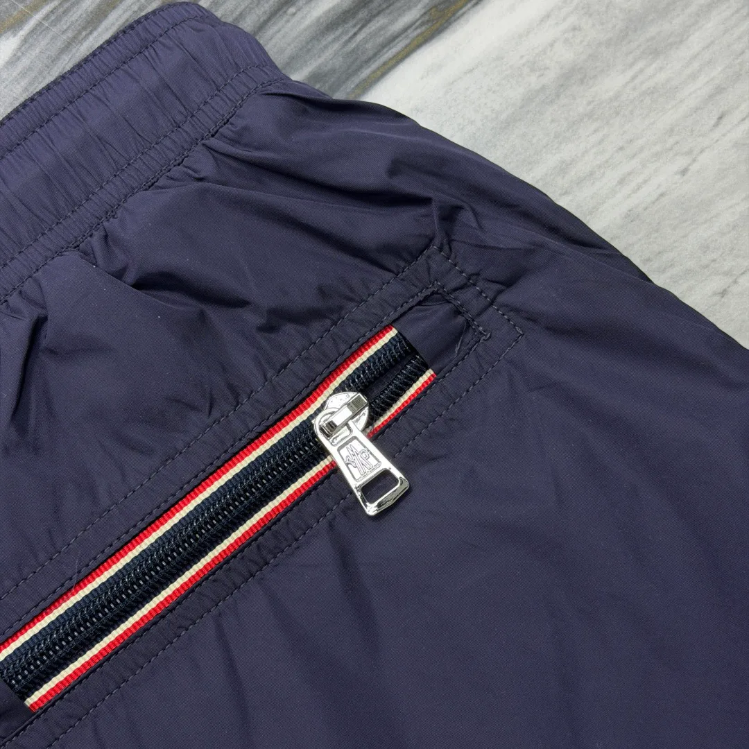 Шорты Мужские Moncler 13336983