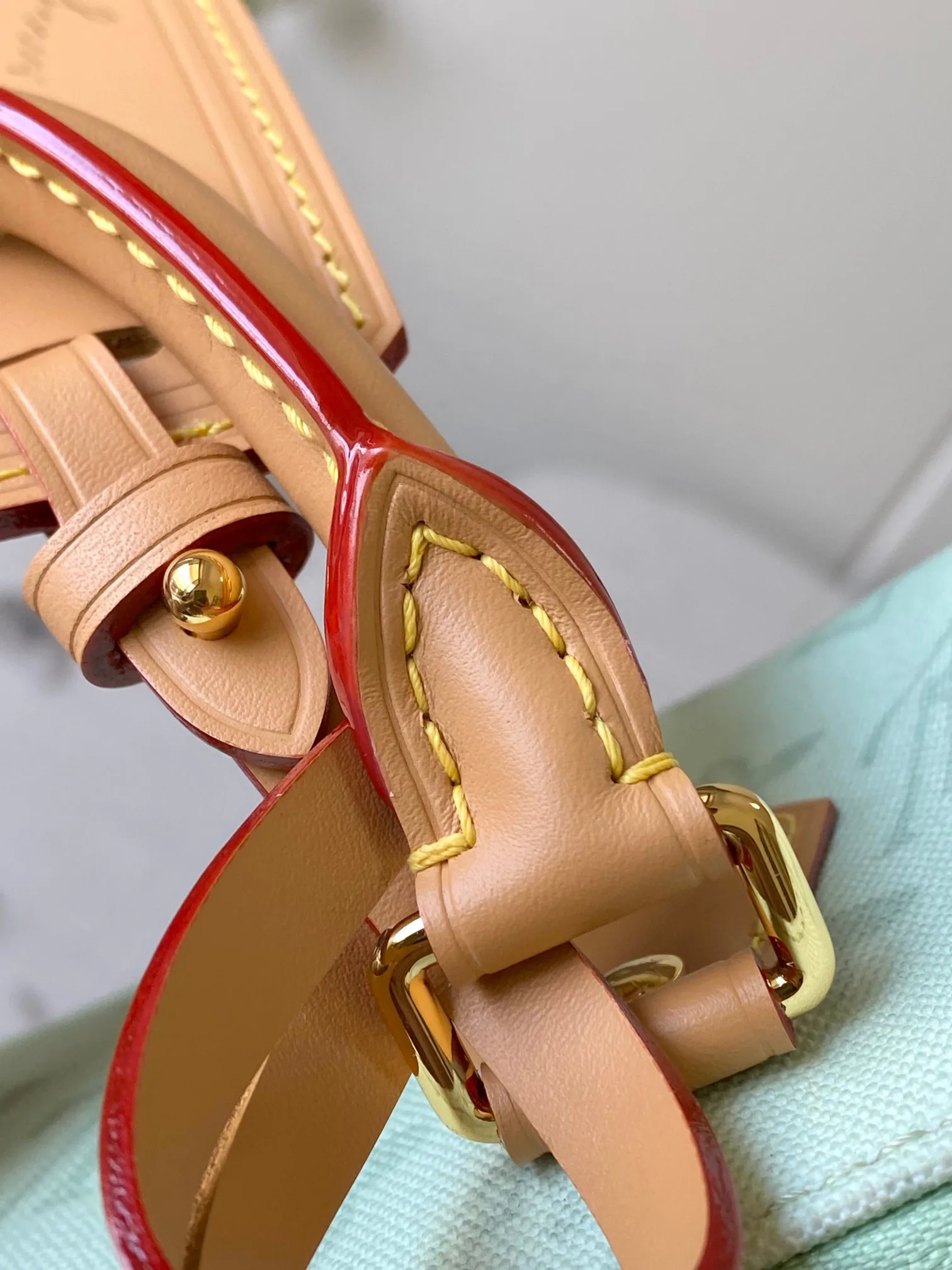 Классические Сумки Женские Louis Vuitton 11394958