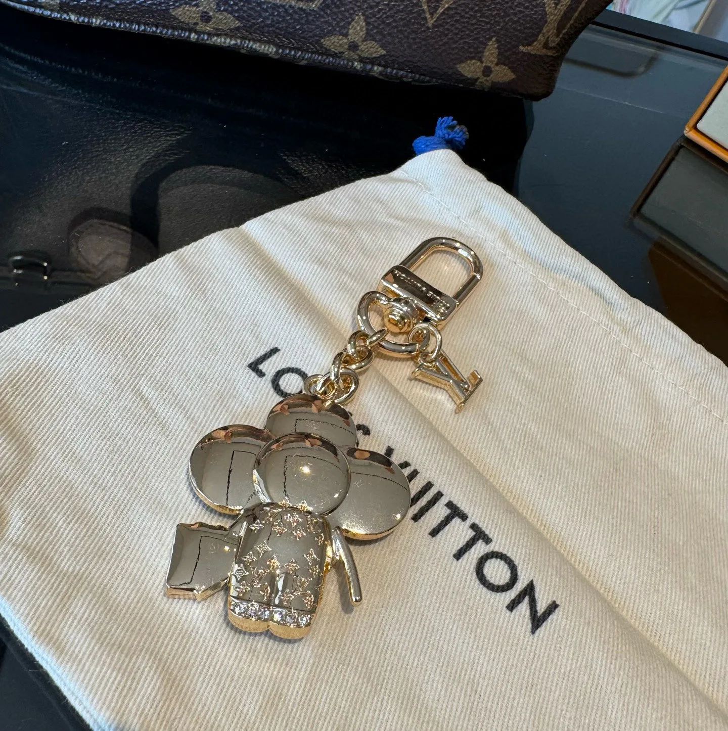 Ключницы Louis Vuitton 427621