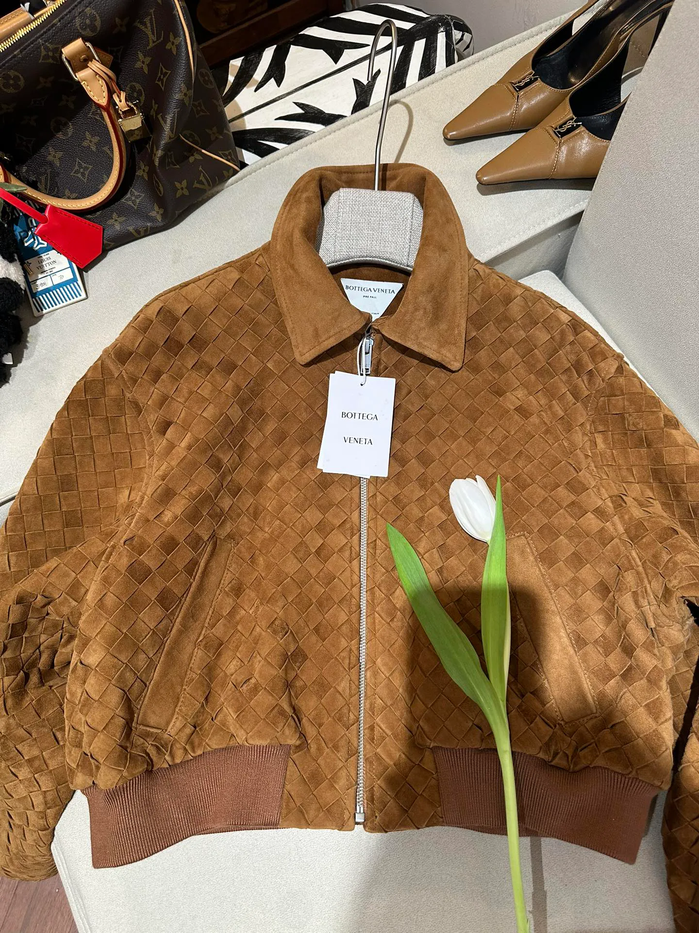 Кожаные Куртки И Дублёнки Женские Bottega Veneta 11679726