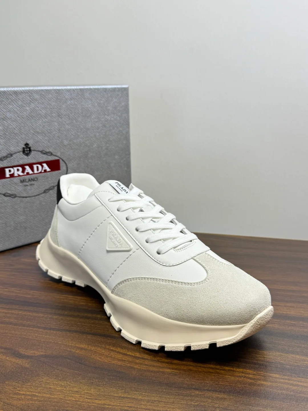 Кроссовки Мужские Prada 19623448