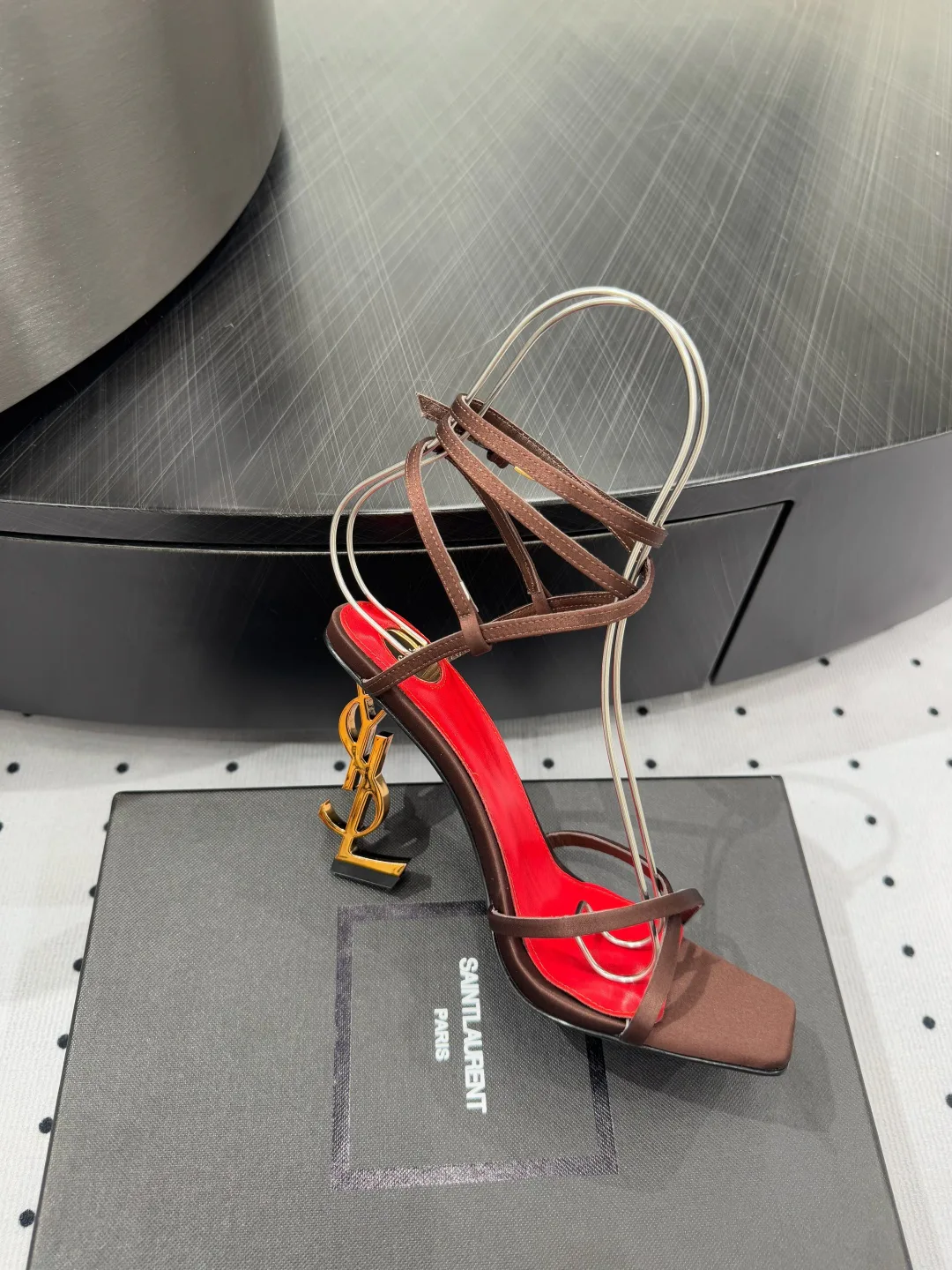 Босоножки Женские Saint Laurent 21111