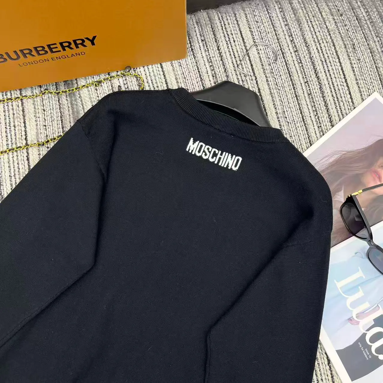 Джемперы И Свитеры Женские Moschino 1524396