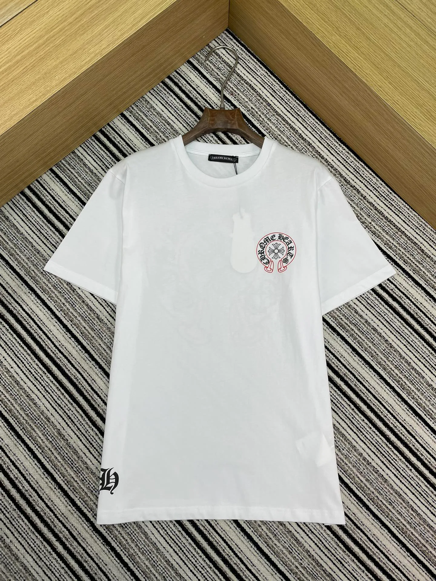 Футболки Женские Chrome Hearts 1716168