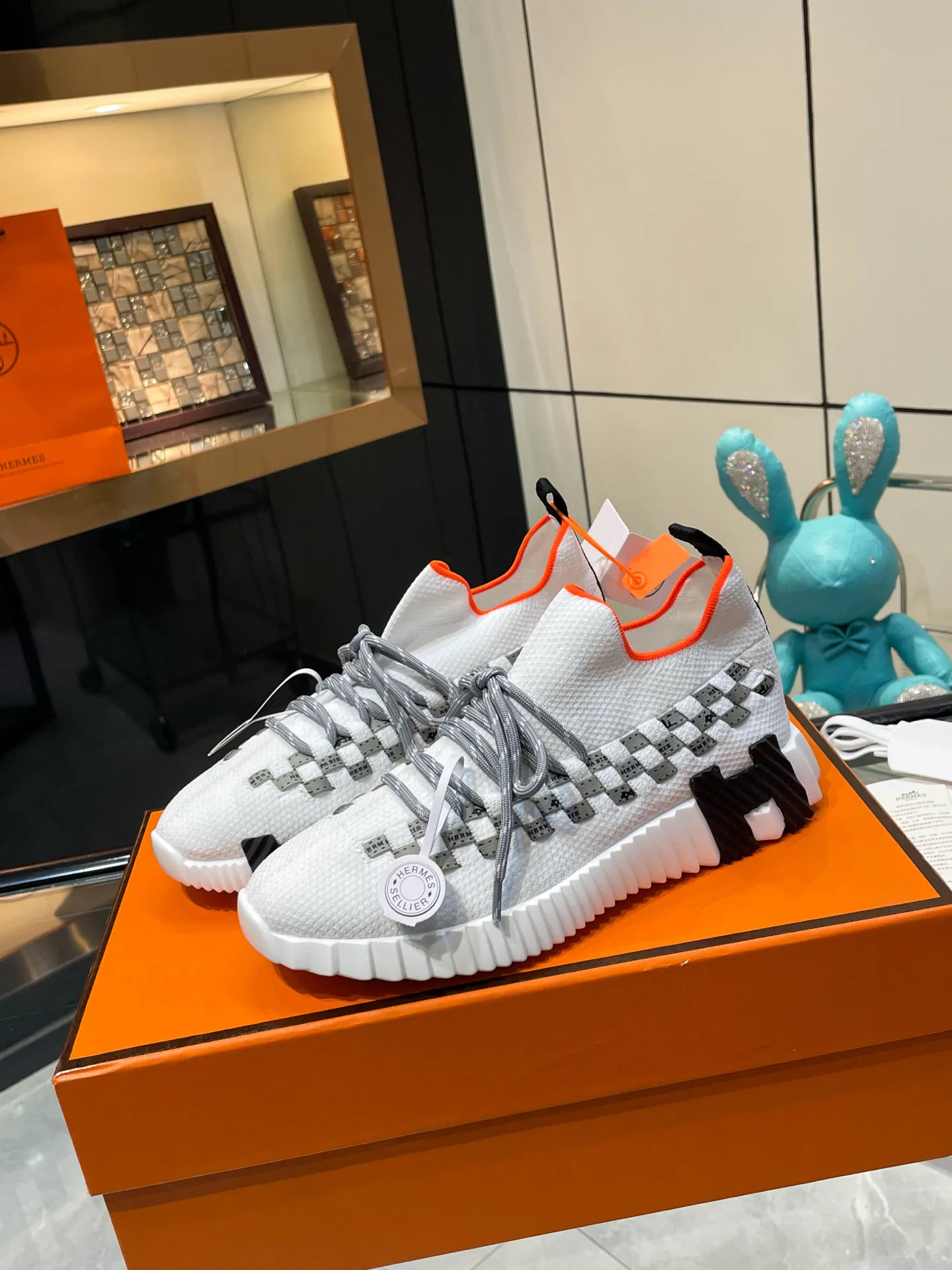 Кроссовки Женские Hermes 168973