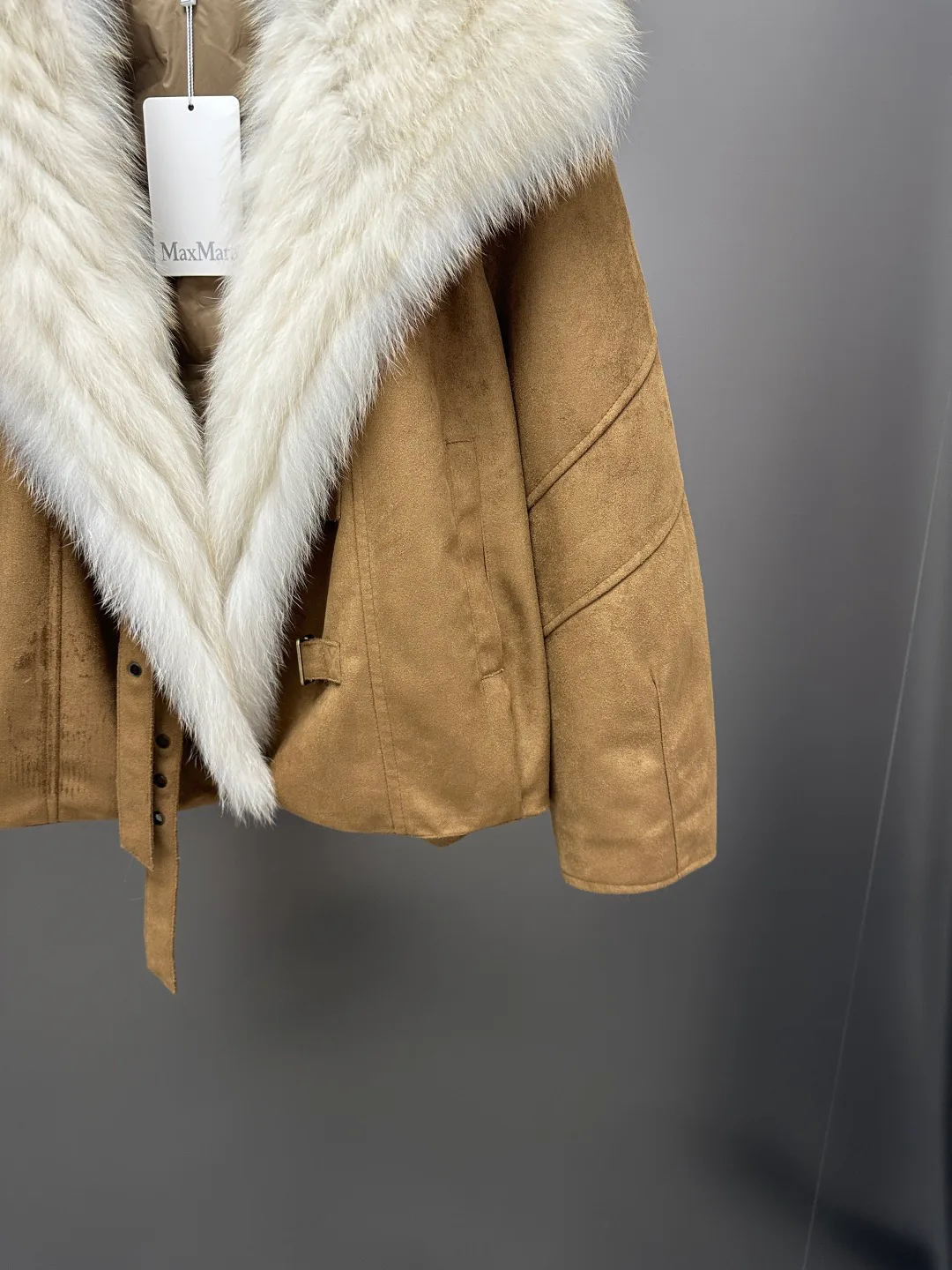 Куртки И Пуховики Женские Max Mara 18702434
