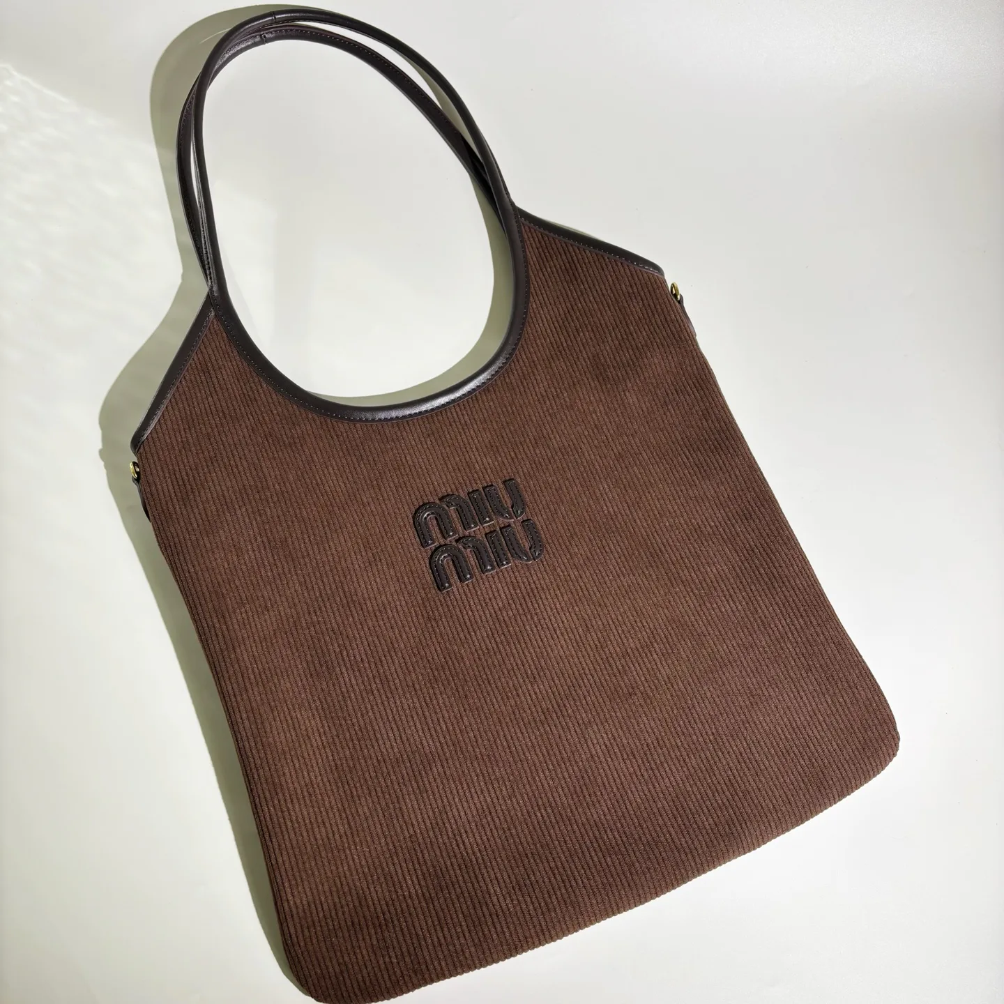 Классические Сумки Женские Miu Miu 10105226