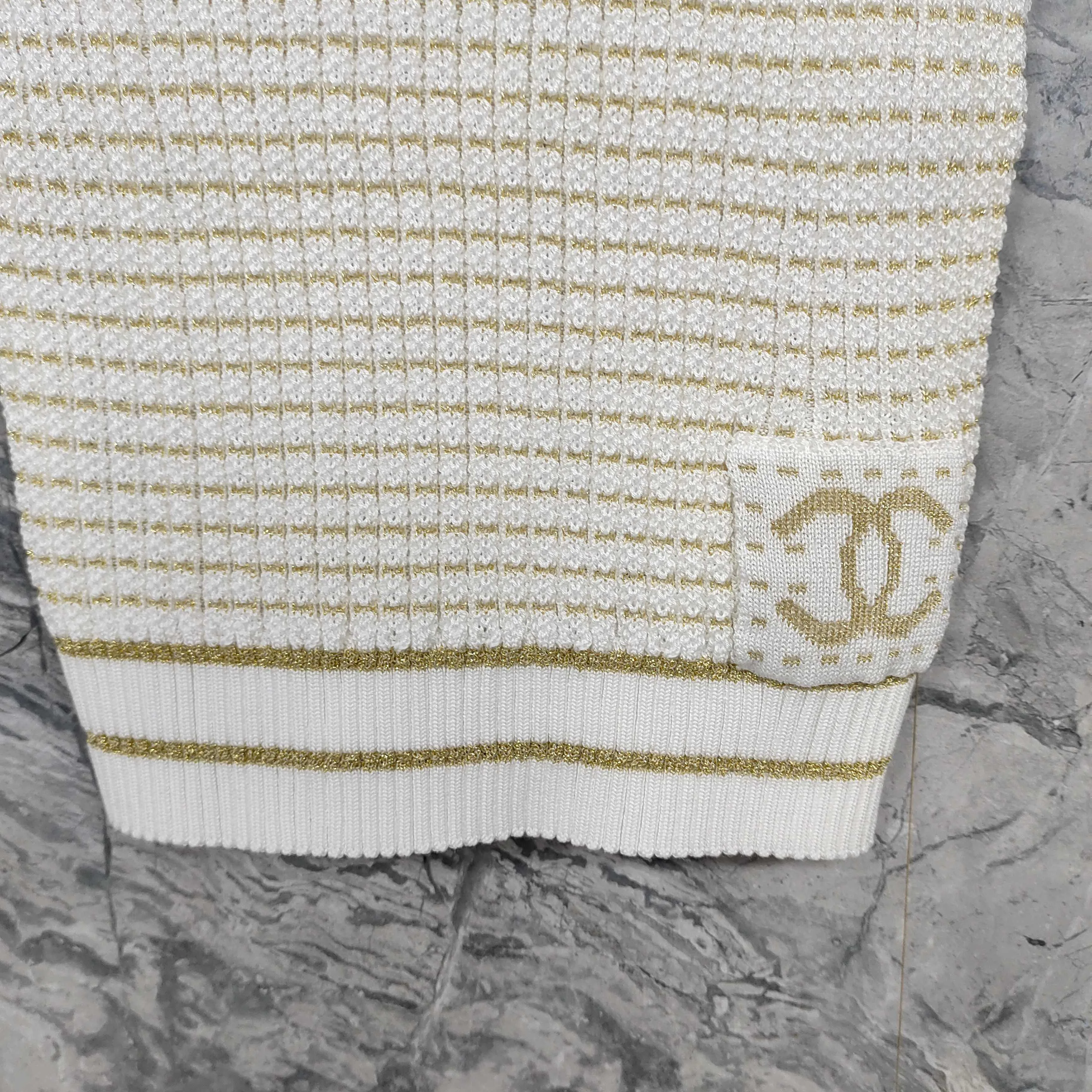 Жилеты Женские Chanel 11018965