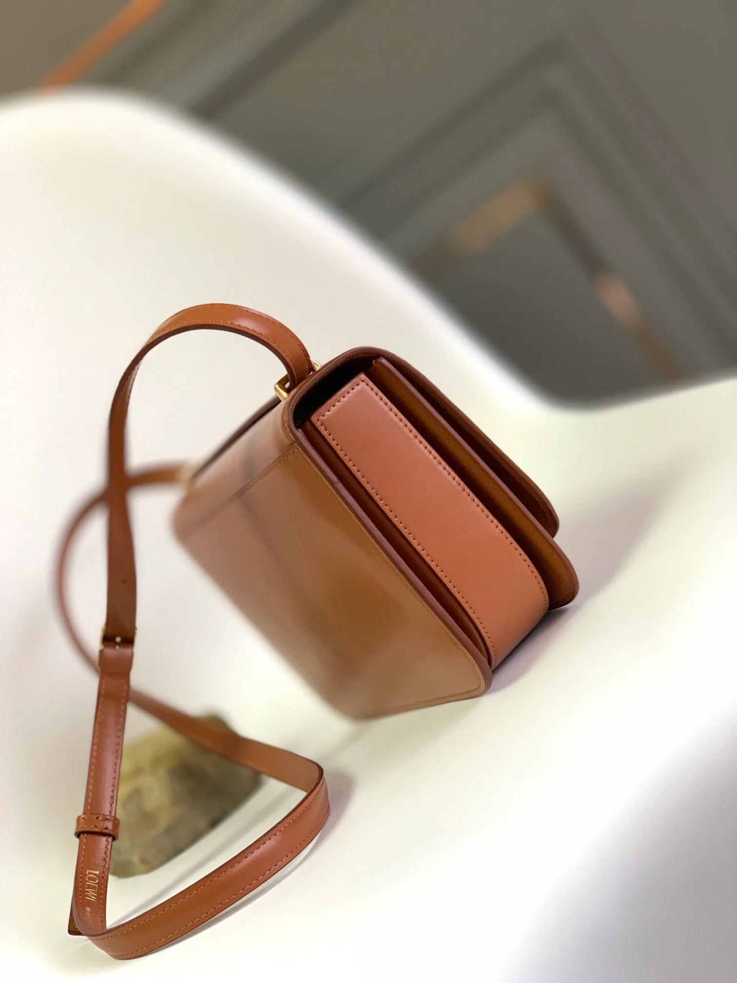 Классические Сумки Женские Loewe 6448003