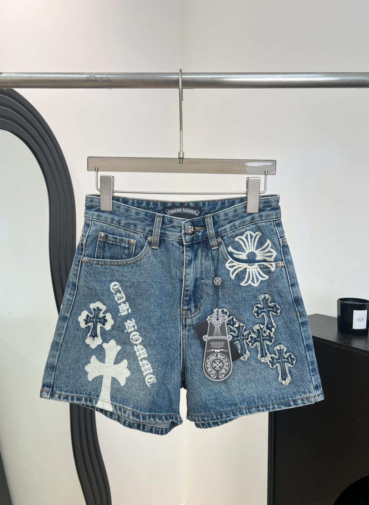 Шорты Женские Chrome Hearts 11544517