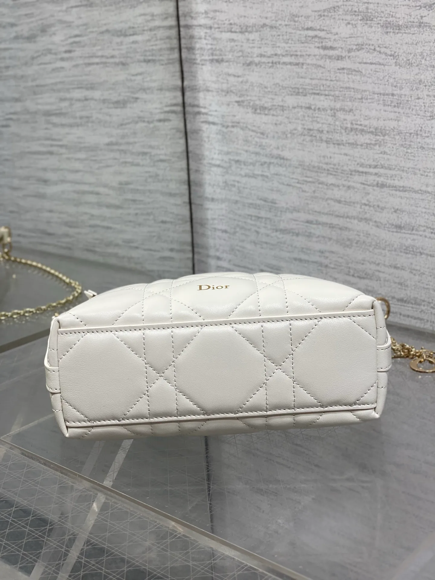 Классические Сумки Женские Christian Dior 17629527