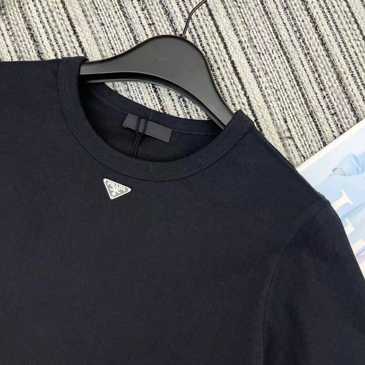 Футболки Женские Prada 11898016