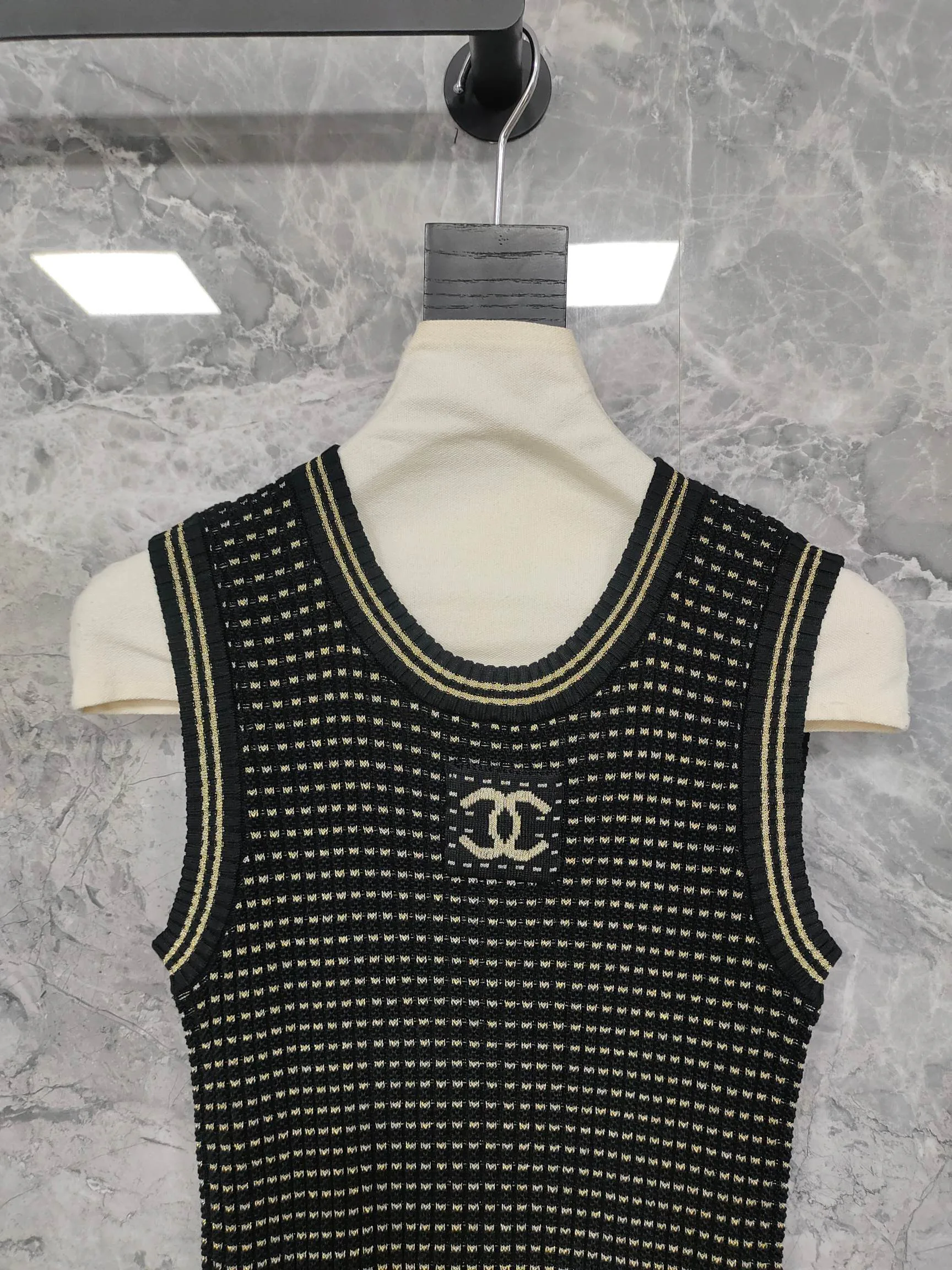 Платья Женские Chanel 11018949