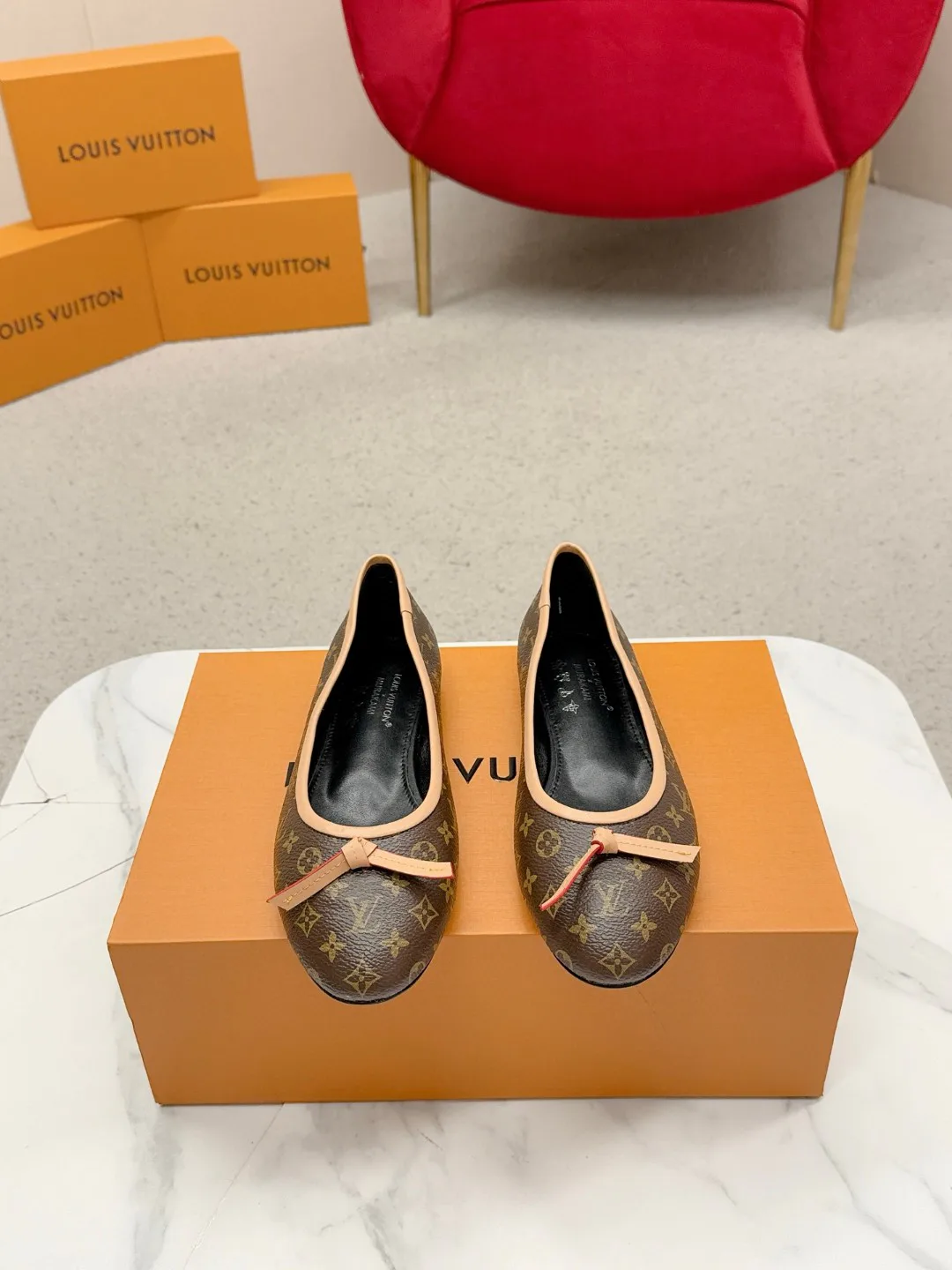 Балетки Женские Louis Vuitton 11871614