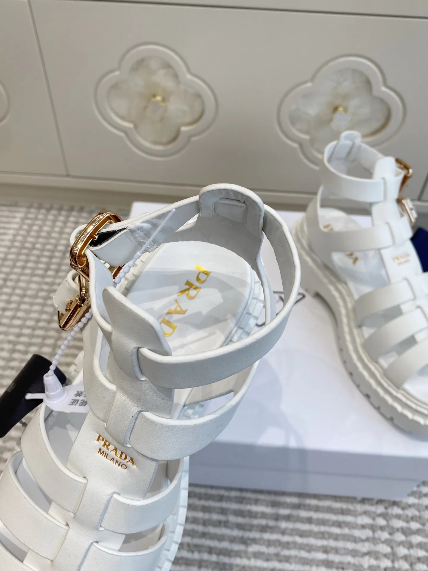Босоножки Женские Prada 17224388